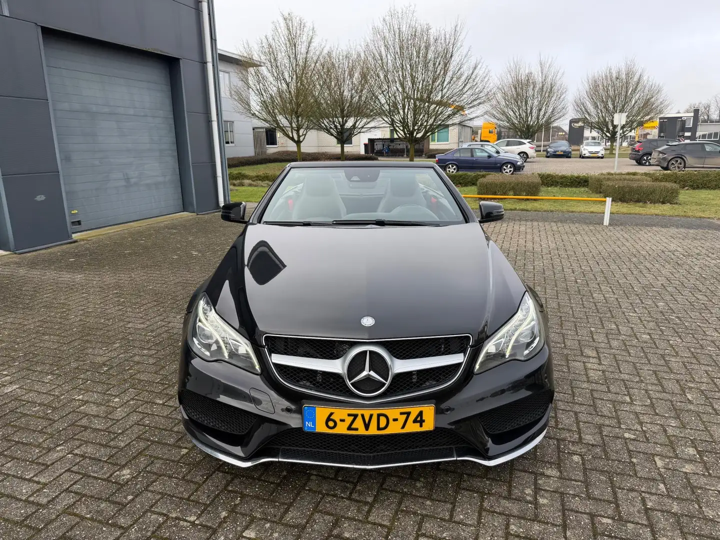 Mercedes-Benz E 250 Cabrio Edition Sport Amg Pakket 2013 Automaat Schwarz - 2