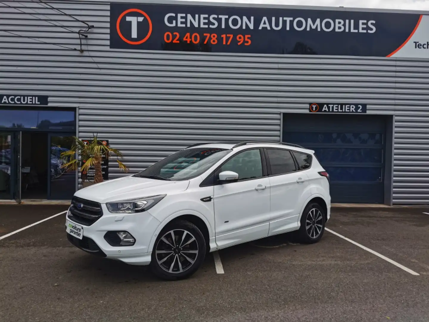 Ford Kuga 2.0 TDCI 180CH STOP\u0026START ST-LINE 4X4 POWERSH Blanc - 1