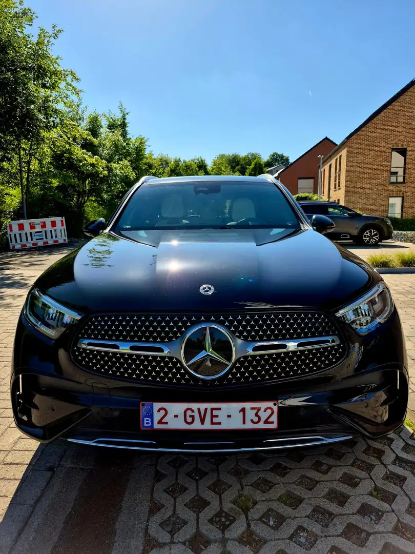 Mercedes-Benz GLC 200 Suv d AMG Line Zwart - 2