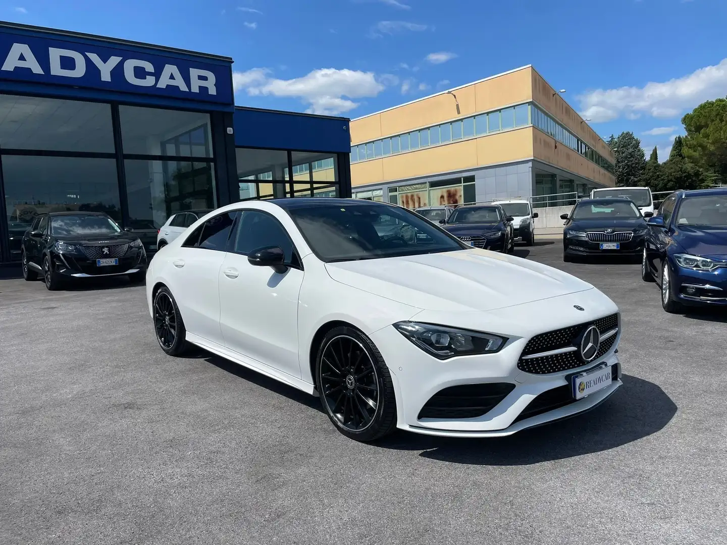 Mercedes-Benz CLA 200 Coupe d Premium auto Bianco - 2