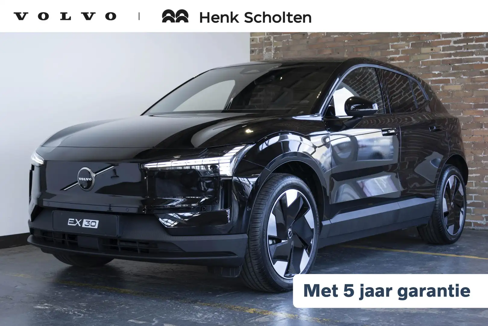Volvo EX30 Single Motor Extended Range Plus | Verlengde Garan Zwart - 1