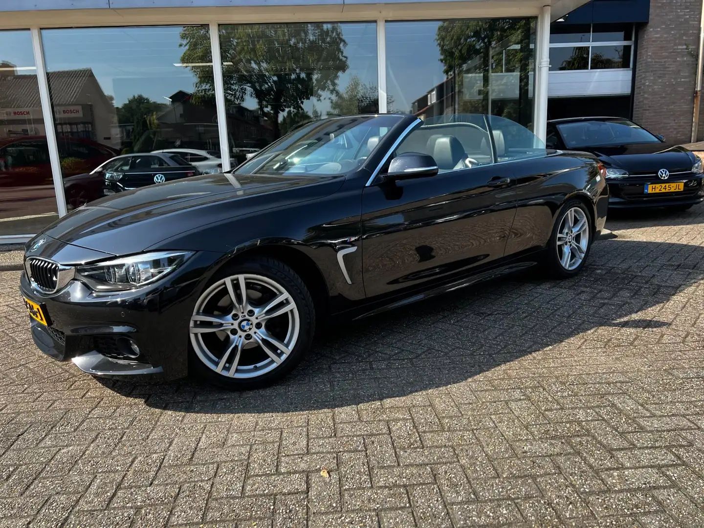 BMW 420 4-serie Cabrio 420i Executive M Pakket Noir - 2