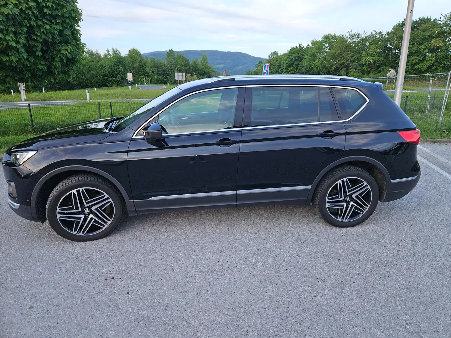 SEAT Tarraco Tarraco 2,0 TDI Xcellence Xcellence Schwarz - 2
