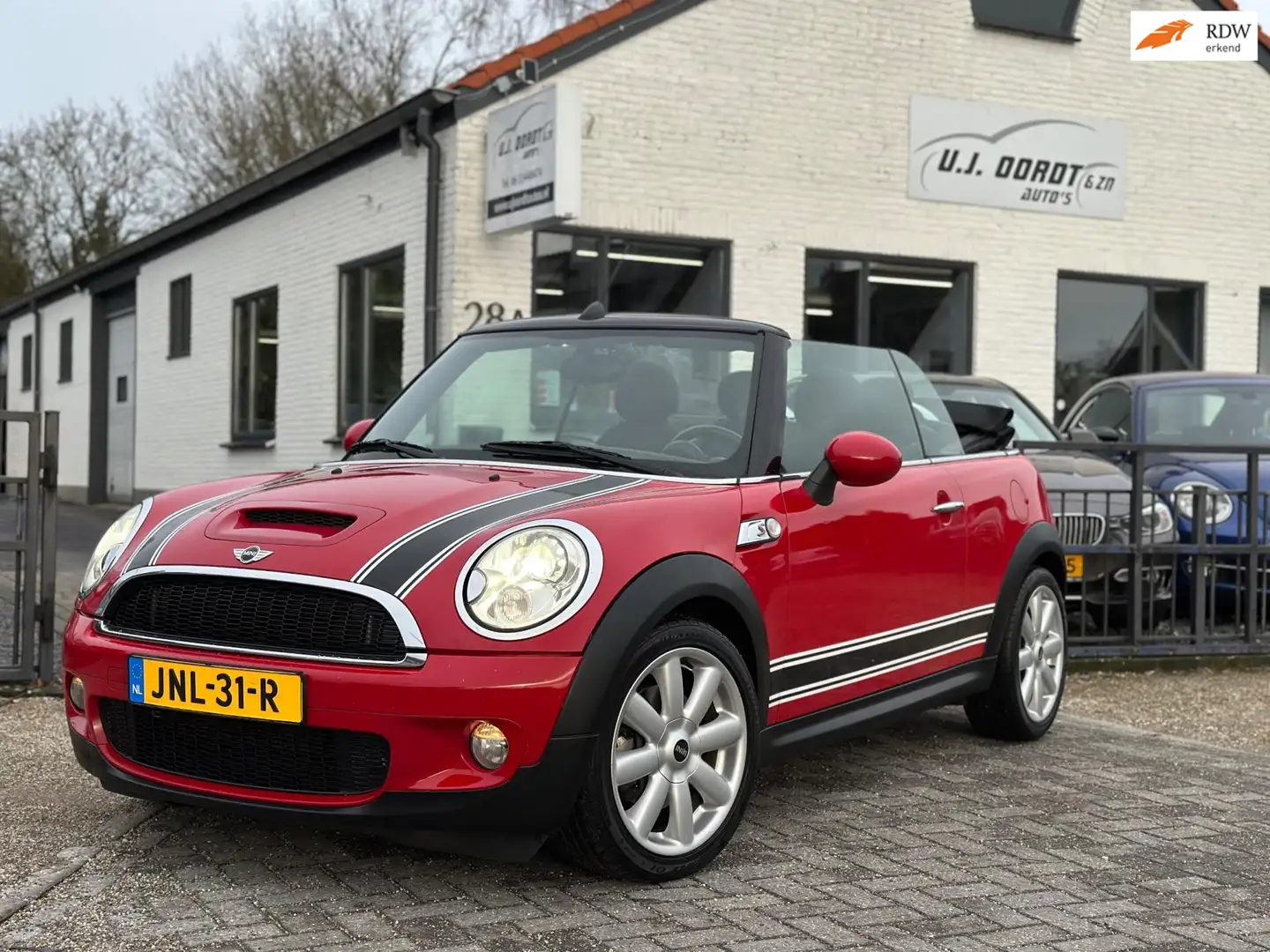 MINI Cooper S Cabrio Mini 1.6 super leuke auto ! Rood - 1