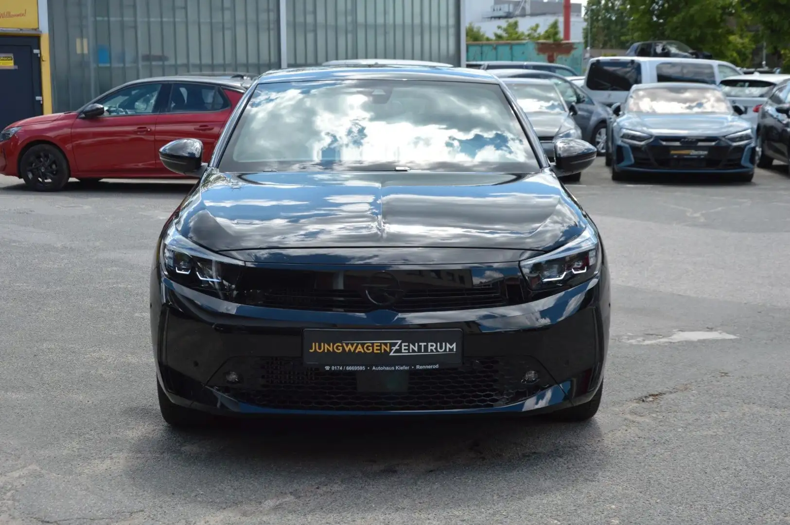 Opel Corsa F GSL 1.2 LED"CARPLAY"PDC"KEYGO"R/KAM" Schwarz - 2