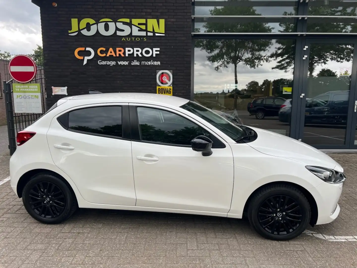 Mazda 2 1.5 SKYACT-G SPORT. Wit - 2