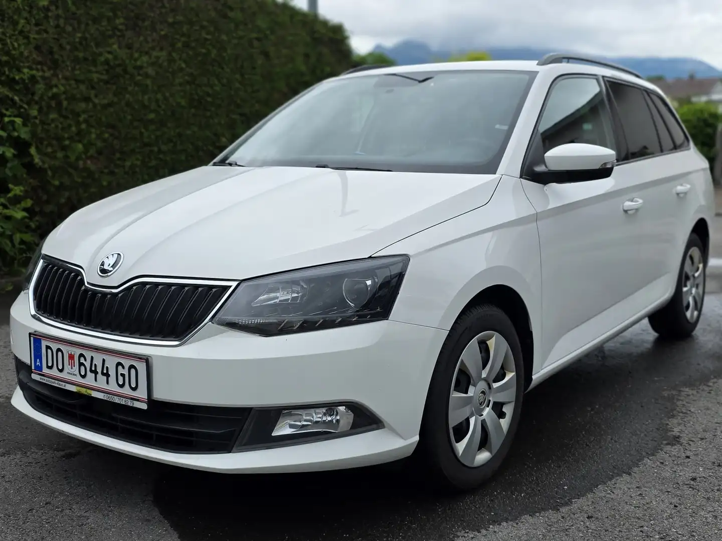 Skoda Fabia Fabia Combi Ambition 1,2 TSI Ambition Weiß - 1