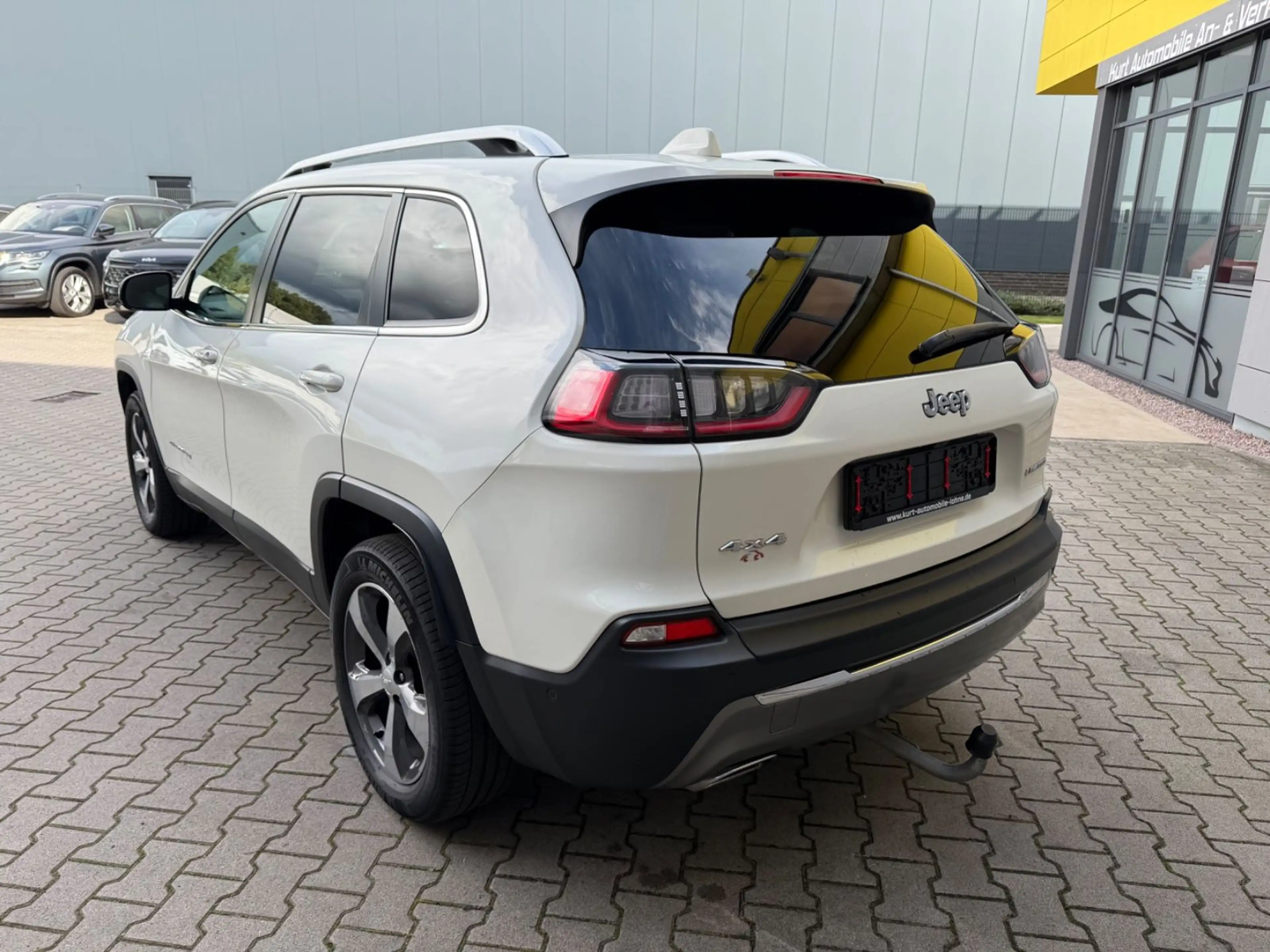 Jeep Cherokee Limited 4WD/AHK/LEDER/AUTOM*/NAVI/ — photo 5