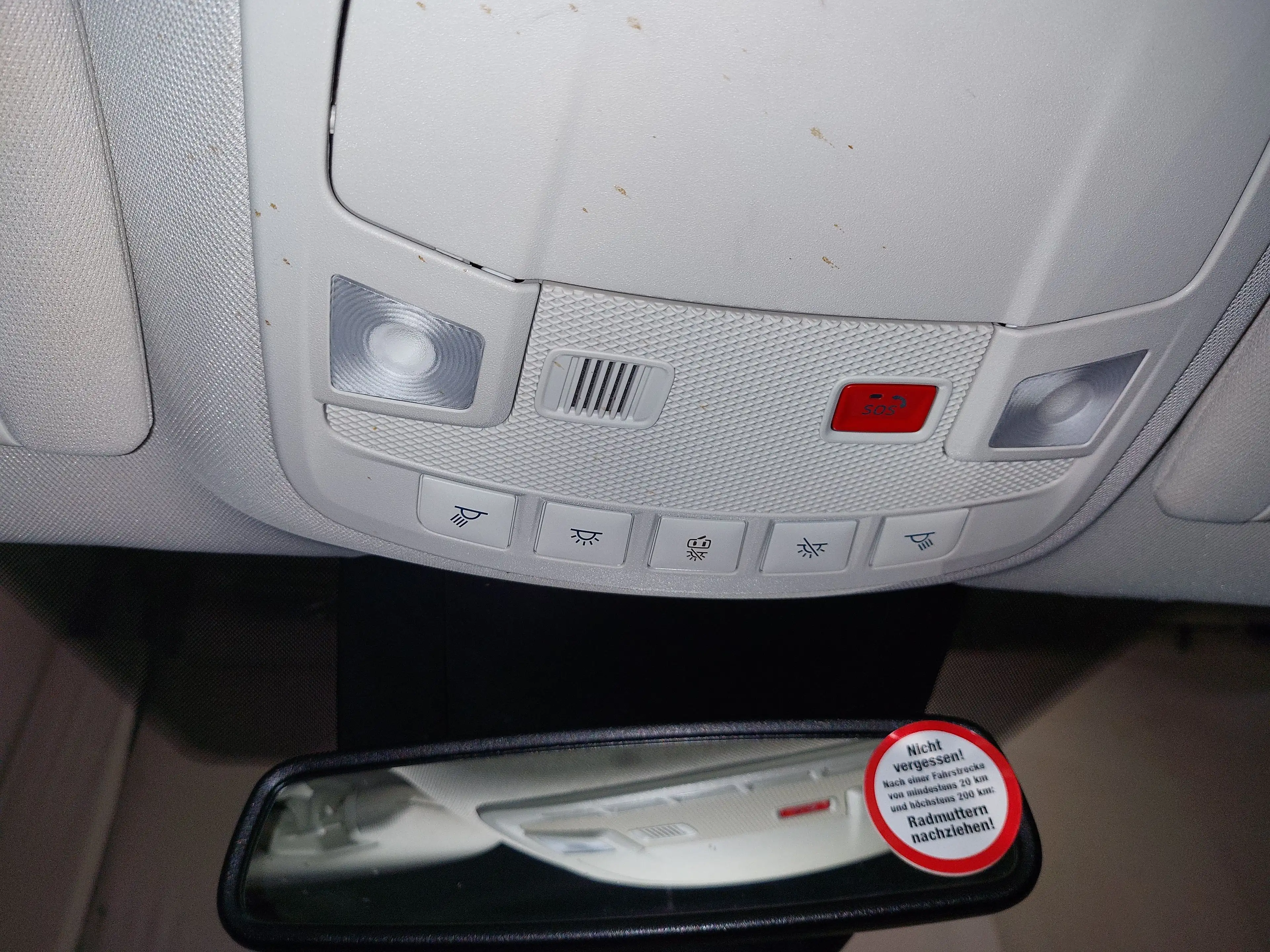 Ford Mondeo — photo 13