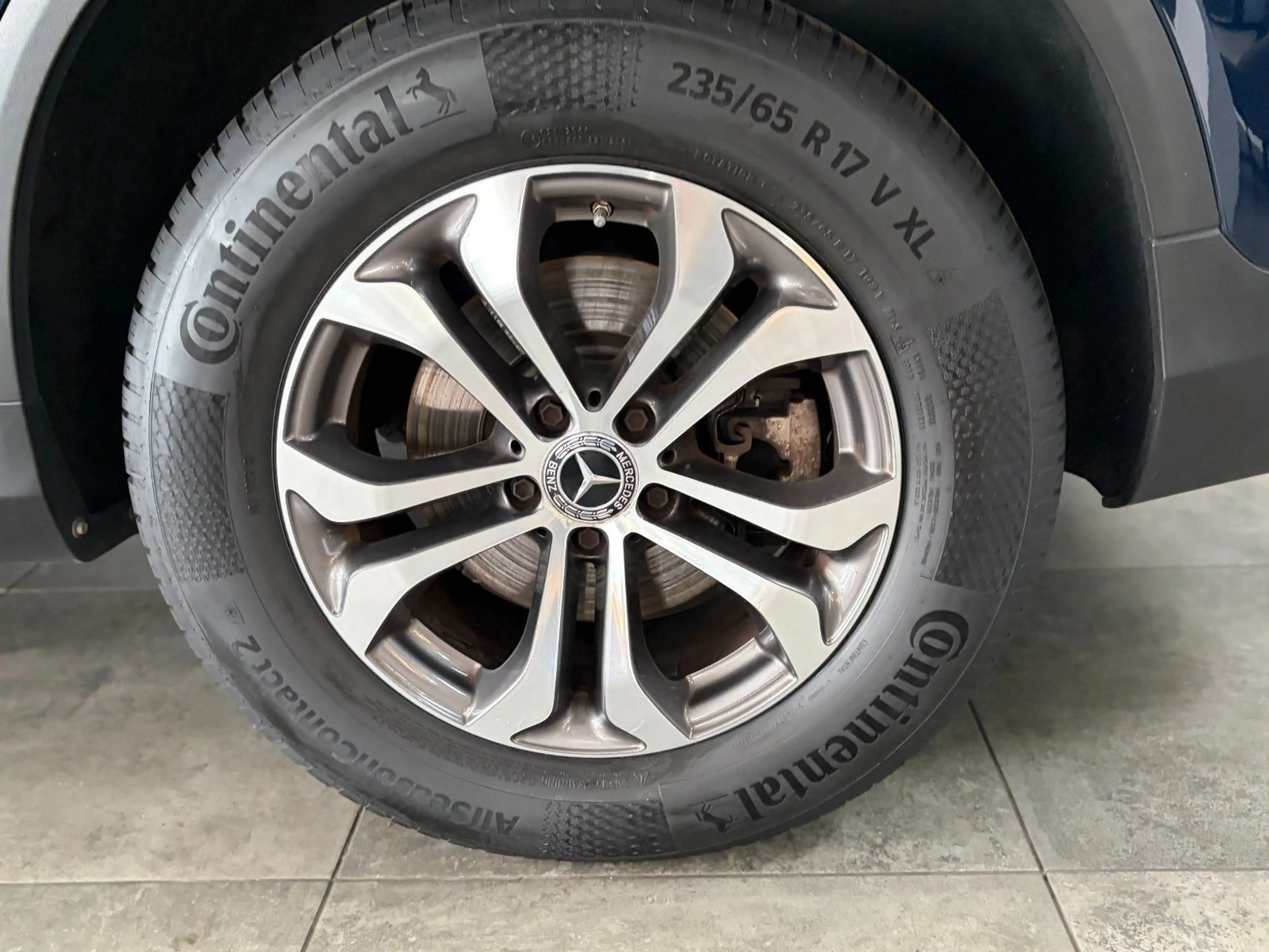 Mercedes-Benz GLC 250 *4matic*Exclusive*AHK*LED* — photo 32