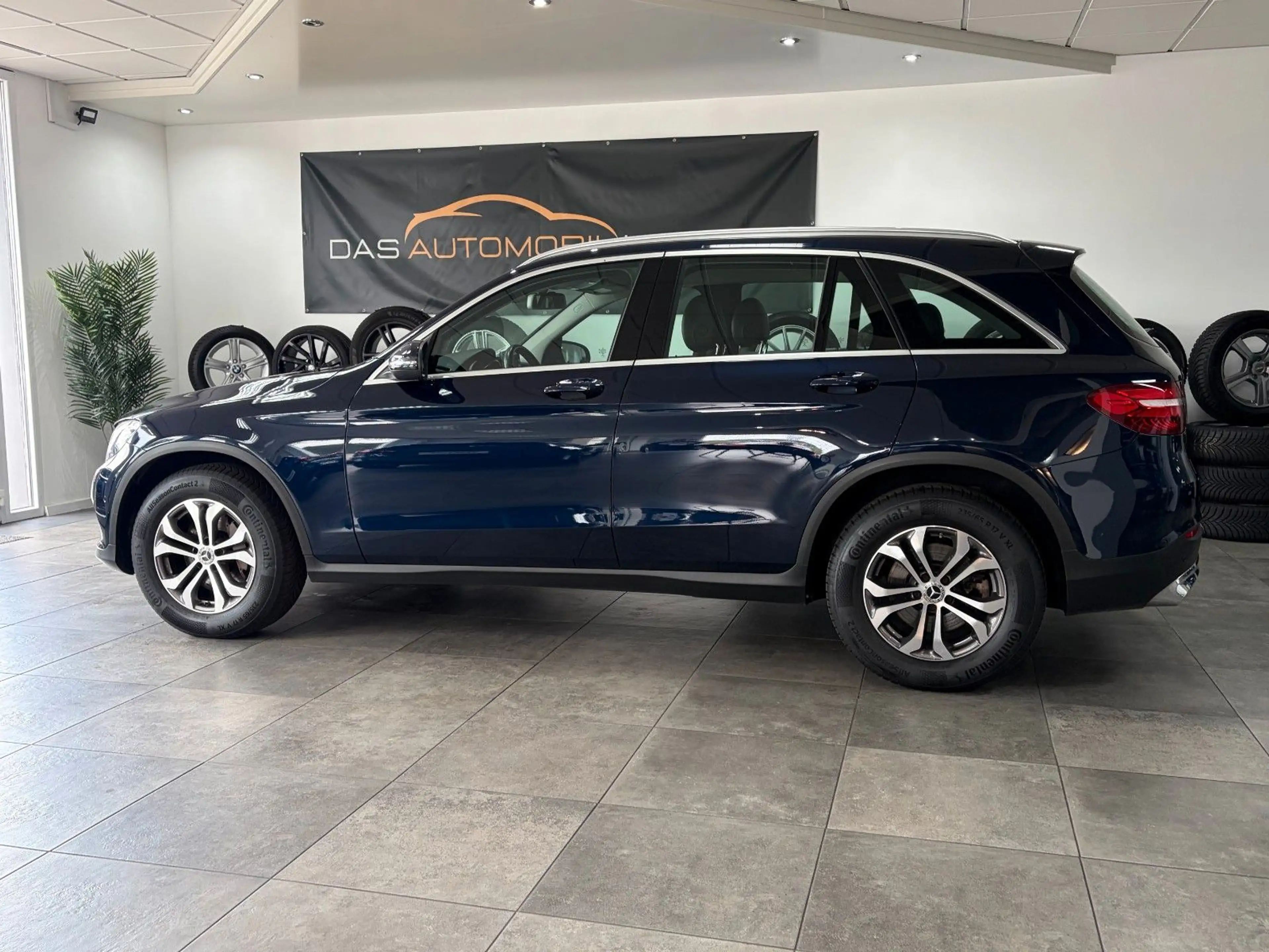 Mercedes-Benz GLC 250 *4matic*Exclusive*AHK*LED* — photo 9