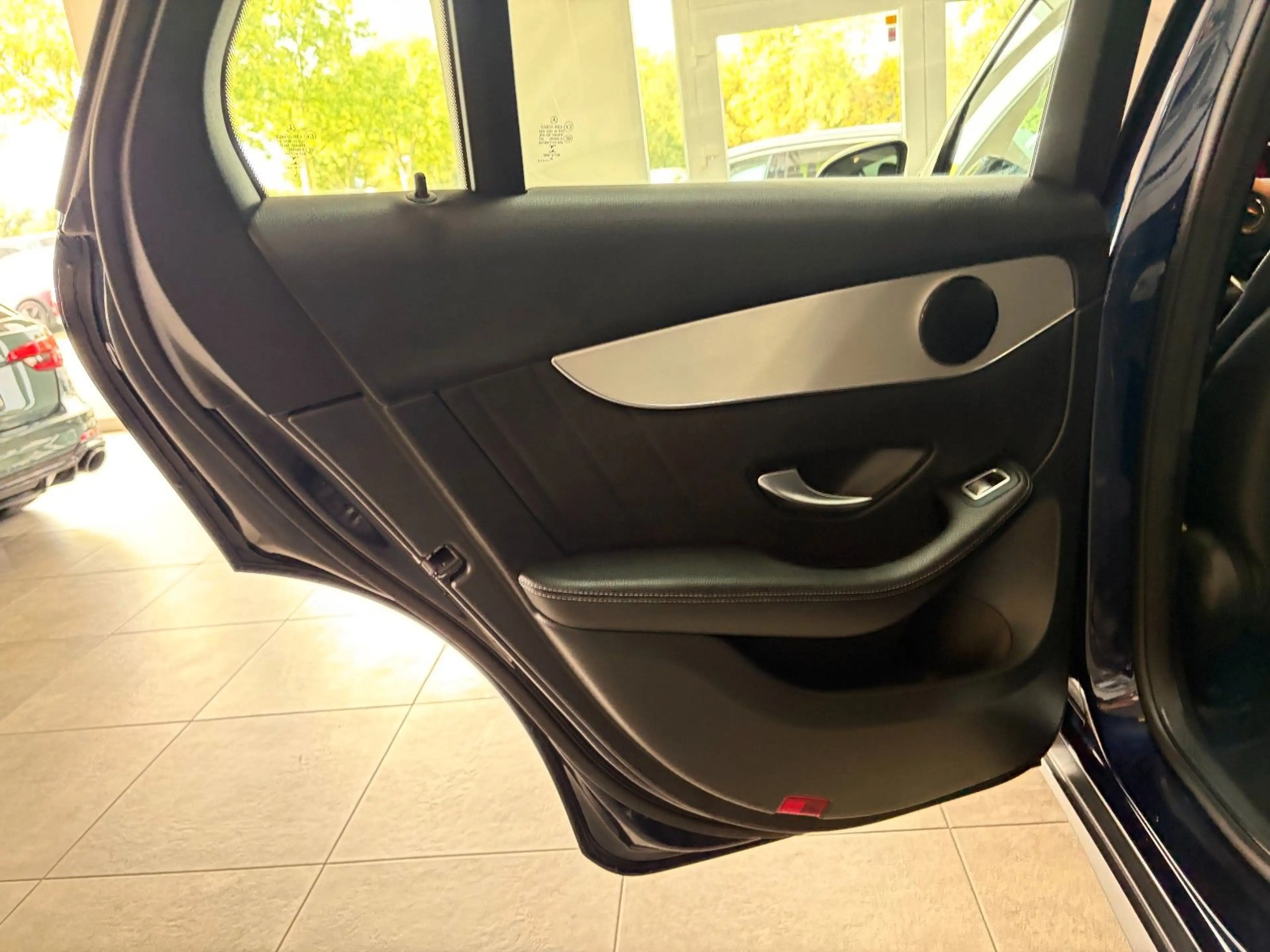 Mercedes-Benz GLC 250 *4matic*Exclusive*AHK*LED* — photo 39