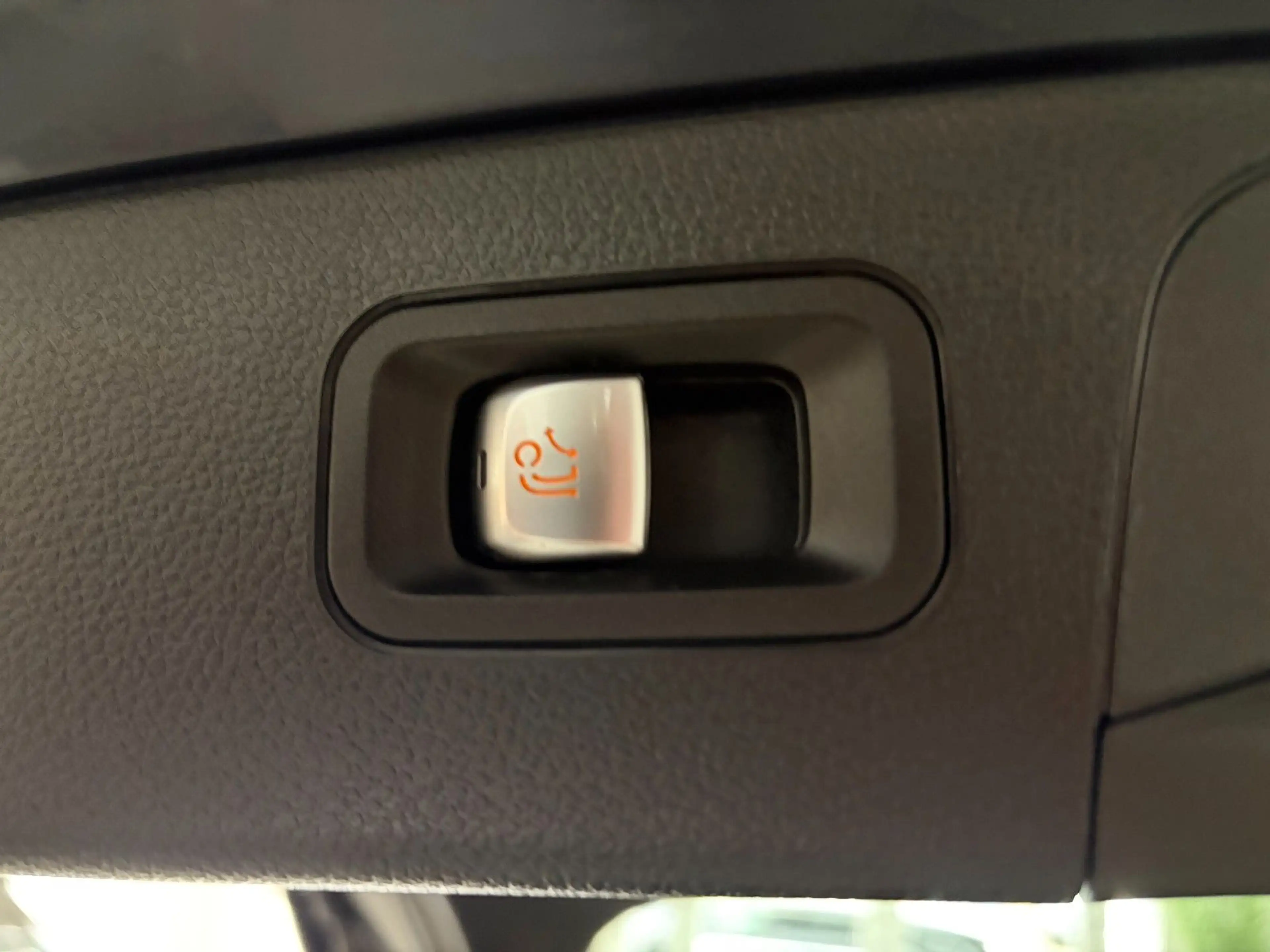 Mercedes-Benz GLC 250 *4matic*Exclusive*AHK*LED* — photo 33