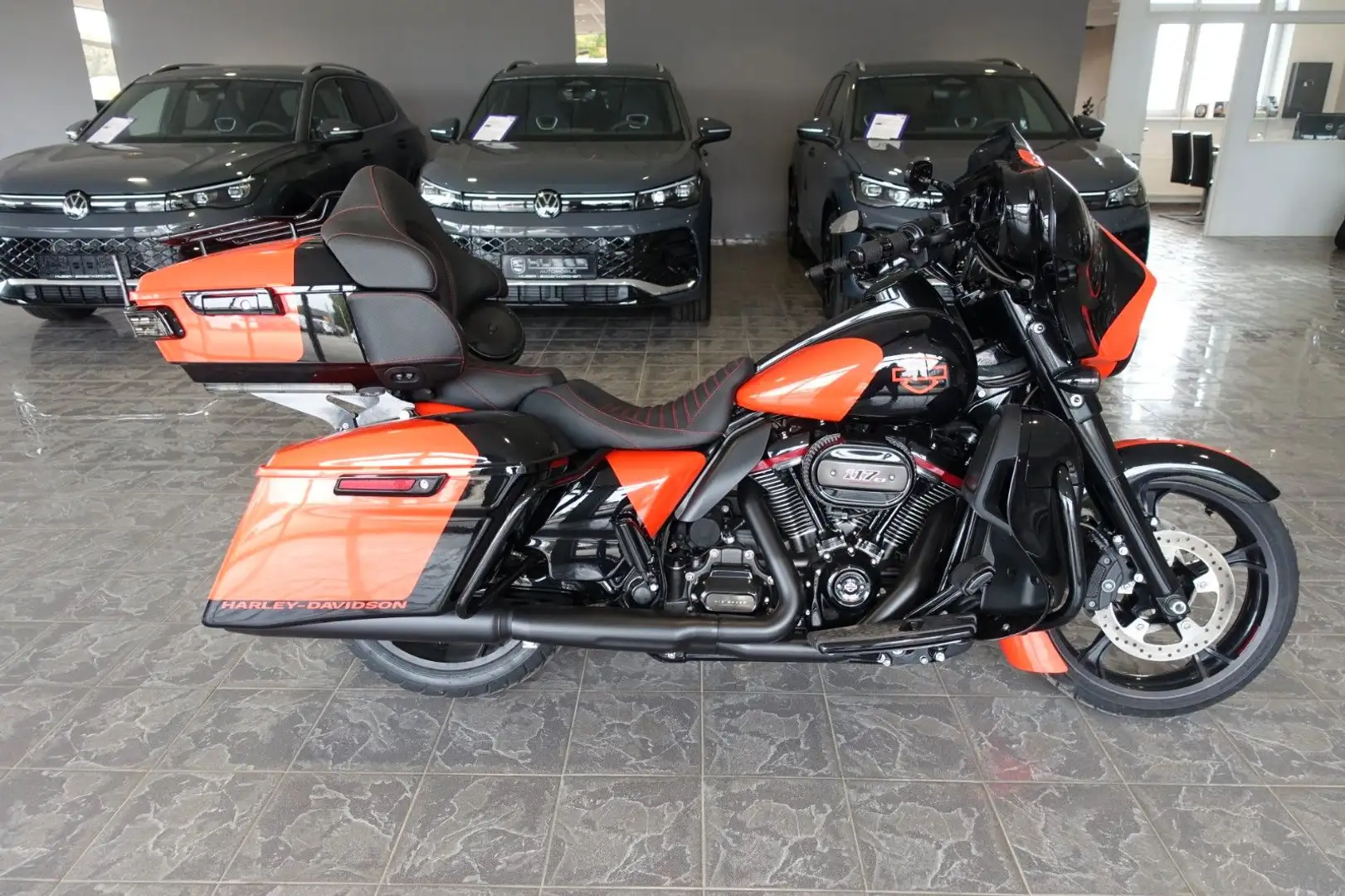 Harley-Davidson FLHTKSE Ultra Limited CVO 117 Voll Чёрный - 2