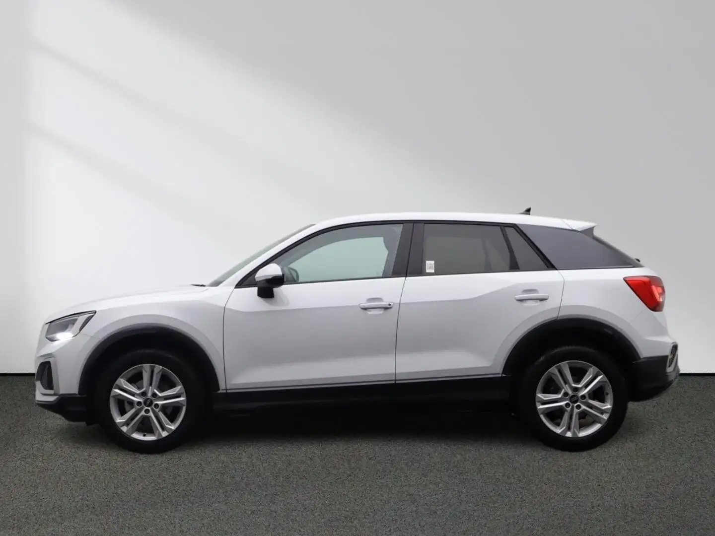 Audi Q2 35 TFSI S tronic MMI LED Digitales Cockpit Weiß - 2