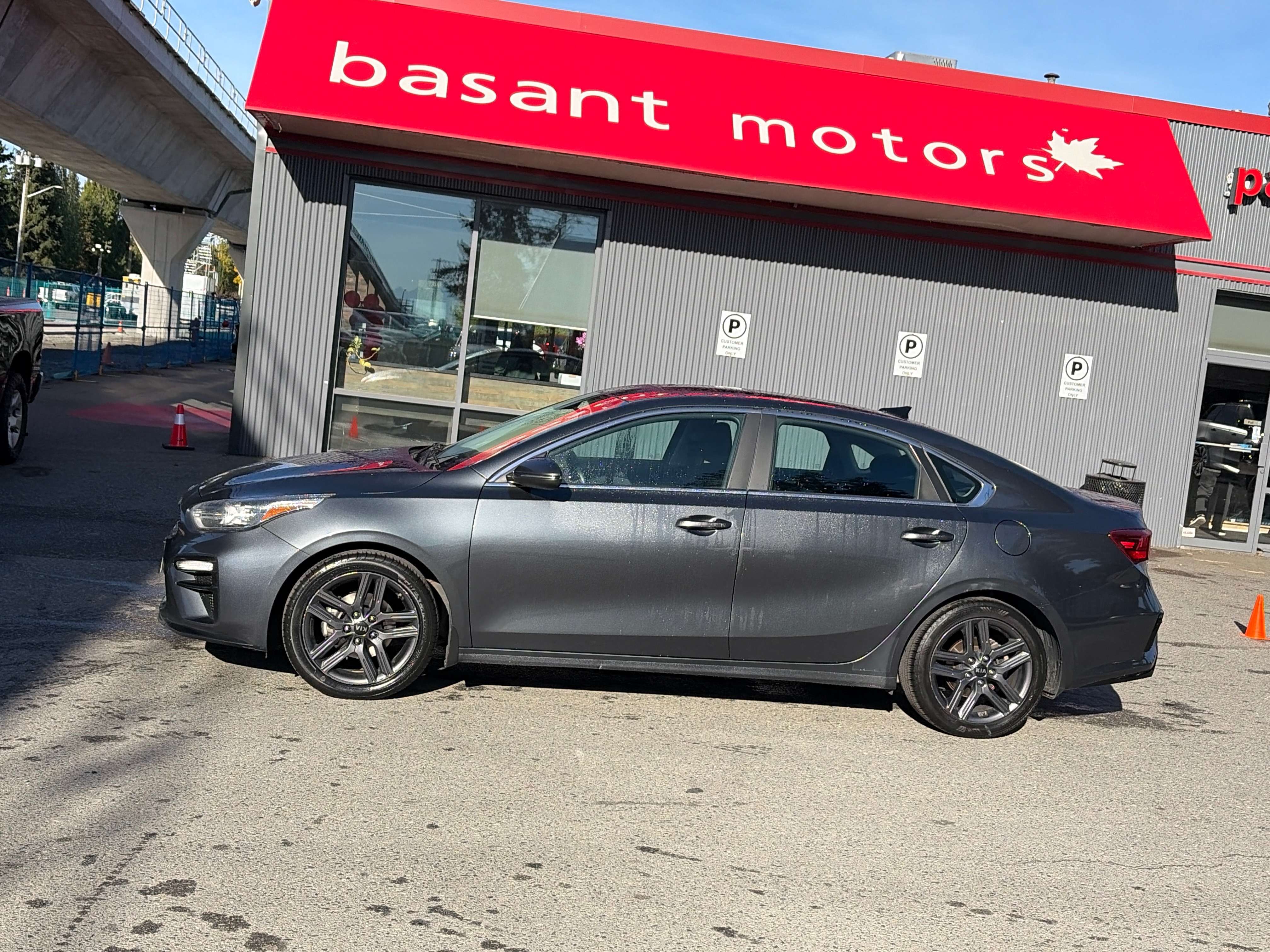 2021 Kia Forte EX+, Sunroof, Carplay, Heated Seats, Backup Cam!