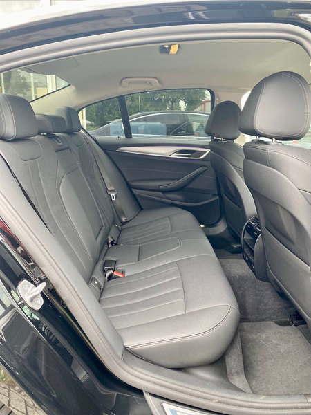 BMW 520 d xDrive Navi AHK 18 Zoll Standheizung — photo 9