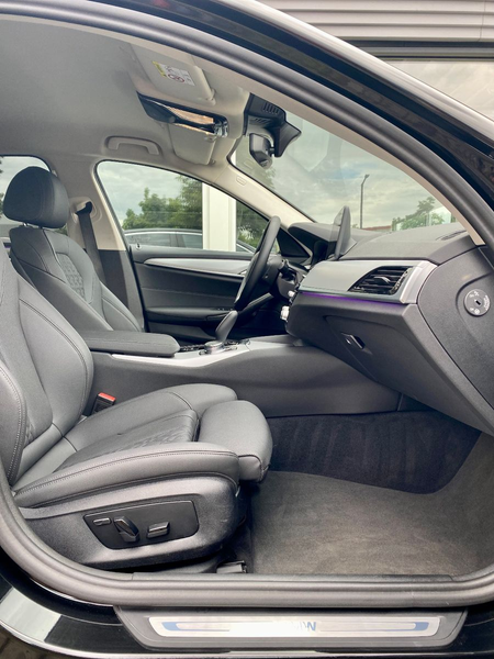 BMW 520 d xDrive Navi AHK 18 Zoll Standheizung — photo 8