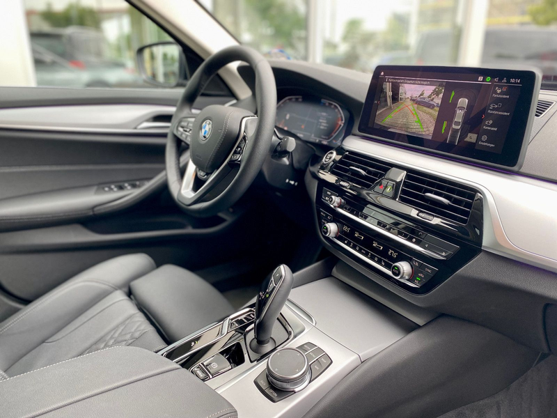 BMW 520 d xDrive Navi AHK 18 Zoll Standheizung — photo 6