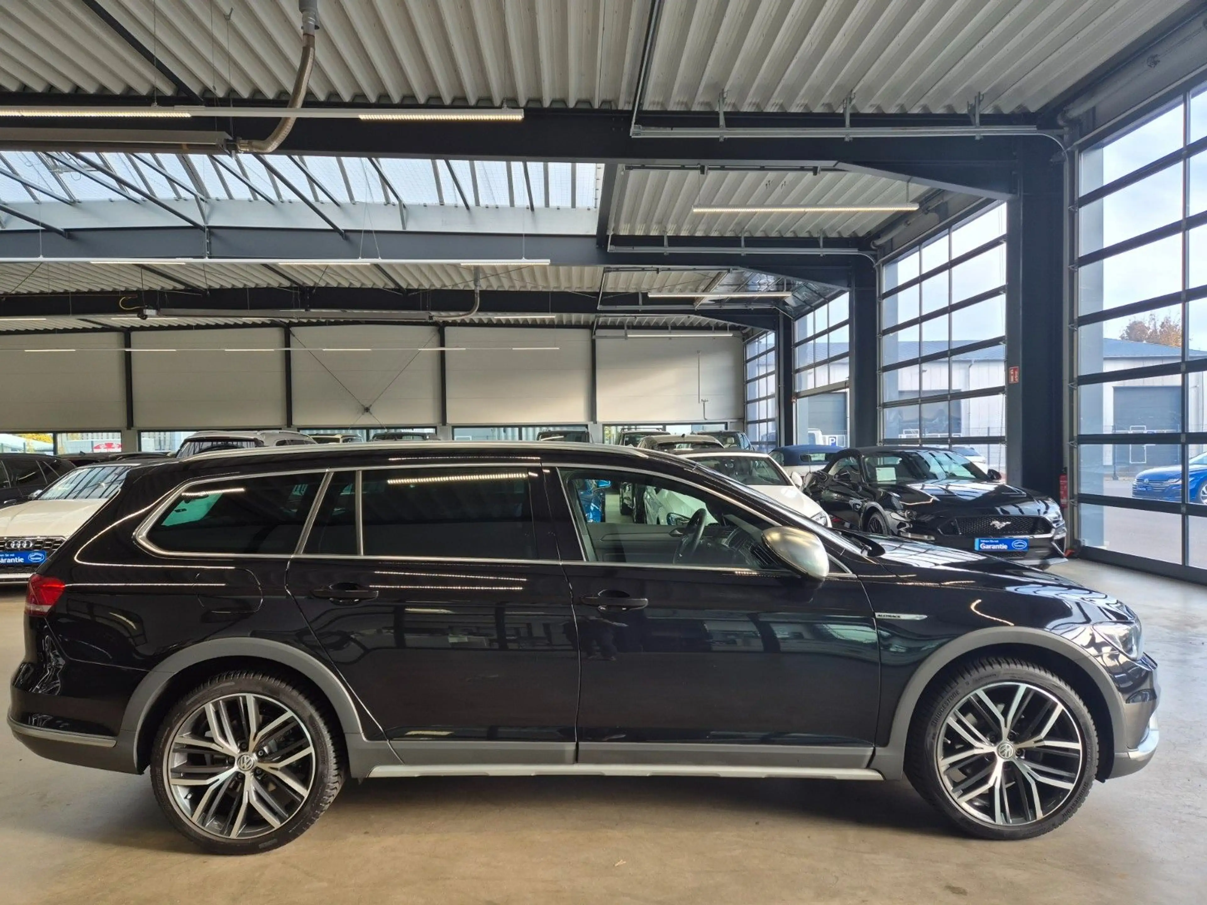Volkswagen Passat Variant PASSAT ALLTRACK 2.0TDI 4M NAVI 360CAMERA ACC AHK — photo 4