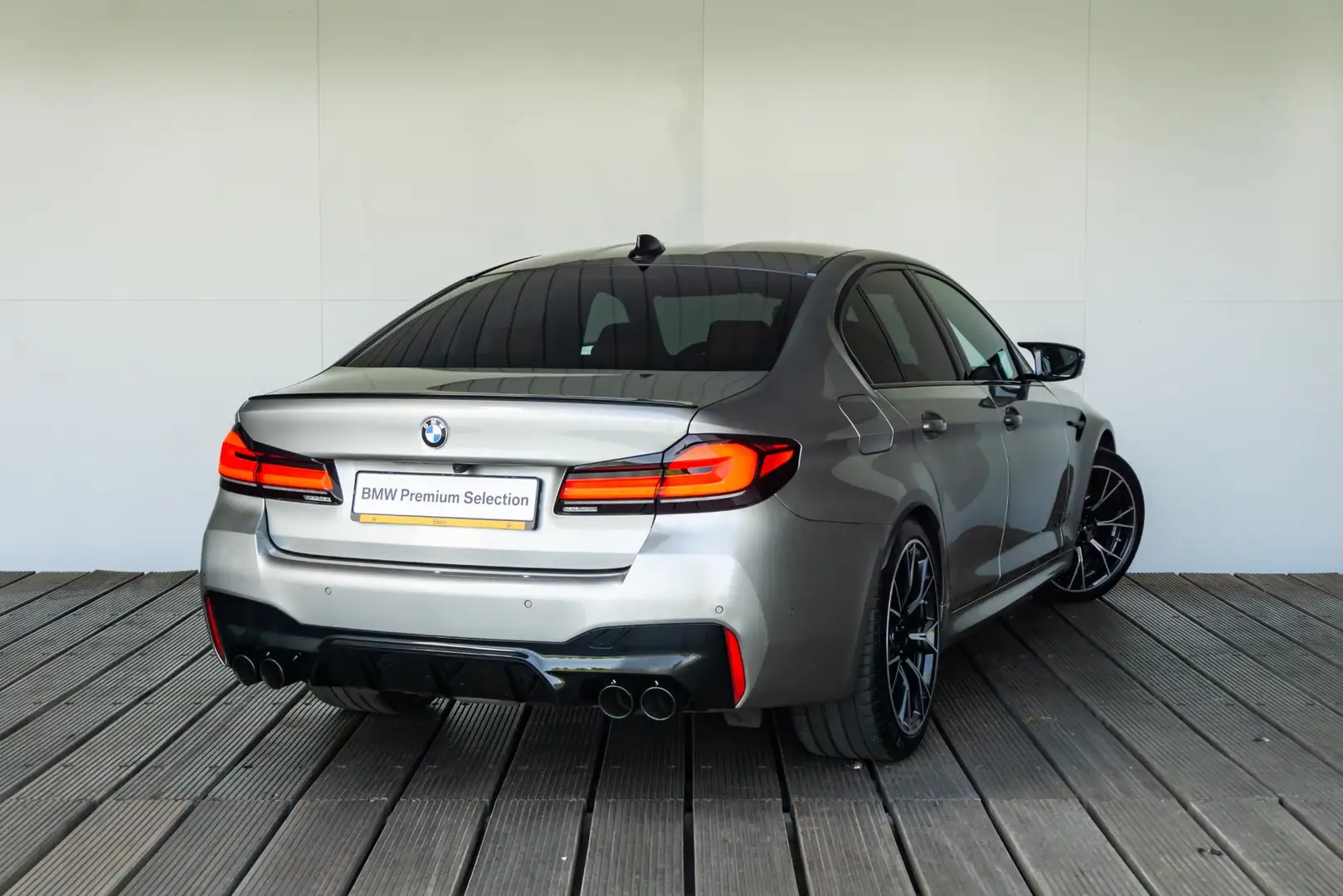 BMW M5 5 Serie Competition | M Driver's Pack | M Carbon-k Grau - 2
