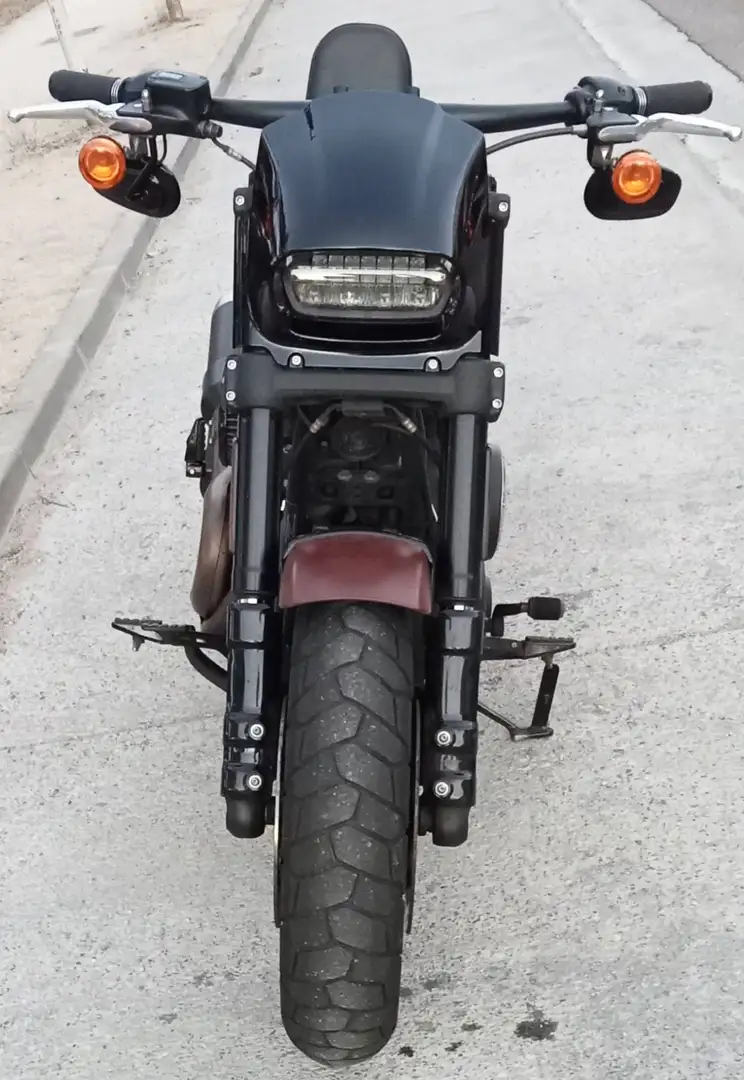 Harley-Davidson Fat Bob 114 Marrón - 2
