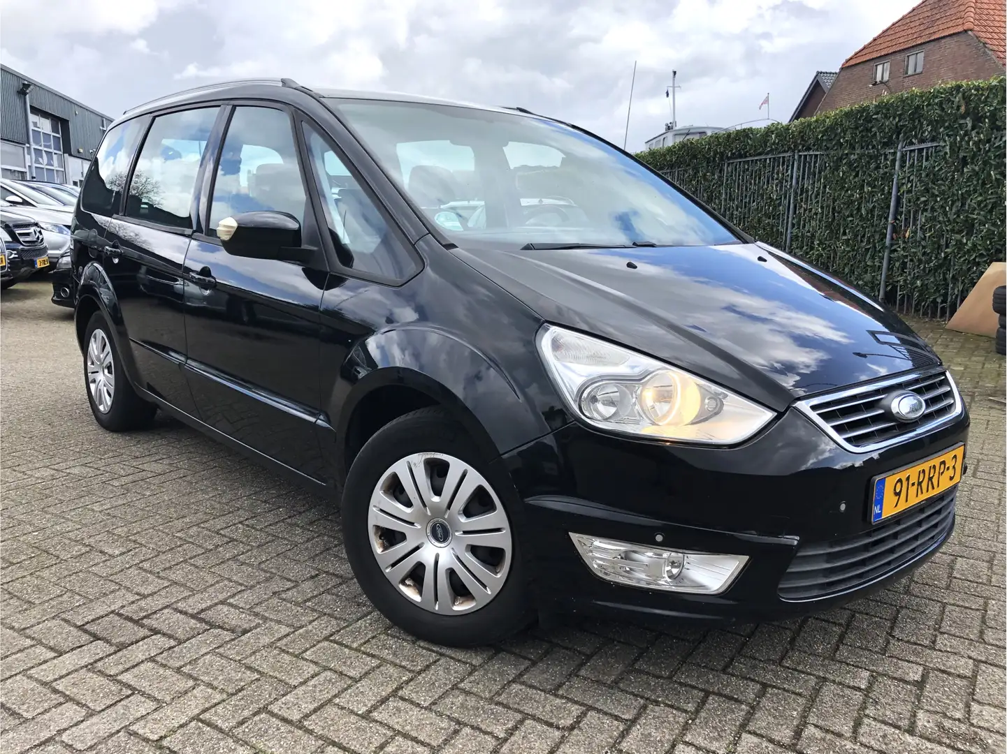 Ford Galaxy 1.6SCTi 161pk 7Persoons Navi/Climate/Cruise/Lmv/Tr crna - 1