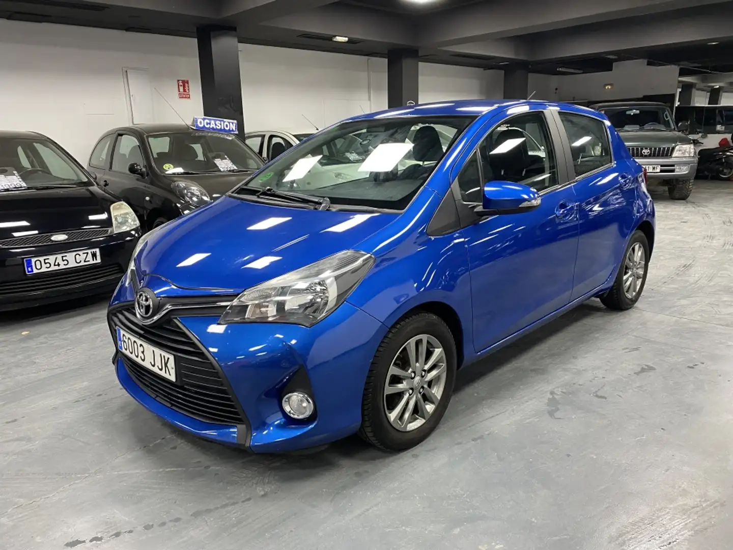 Toyota Yaris 1.0 Active Azul - 1