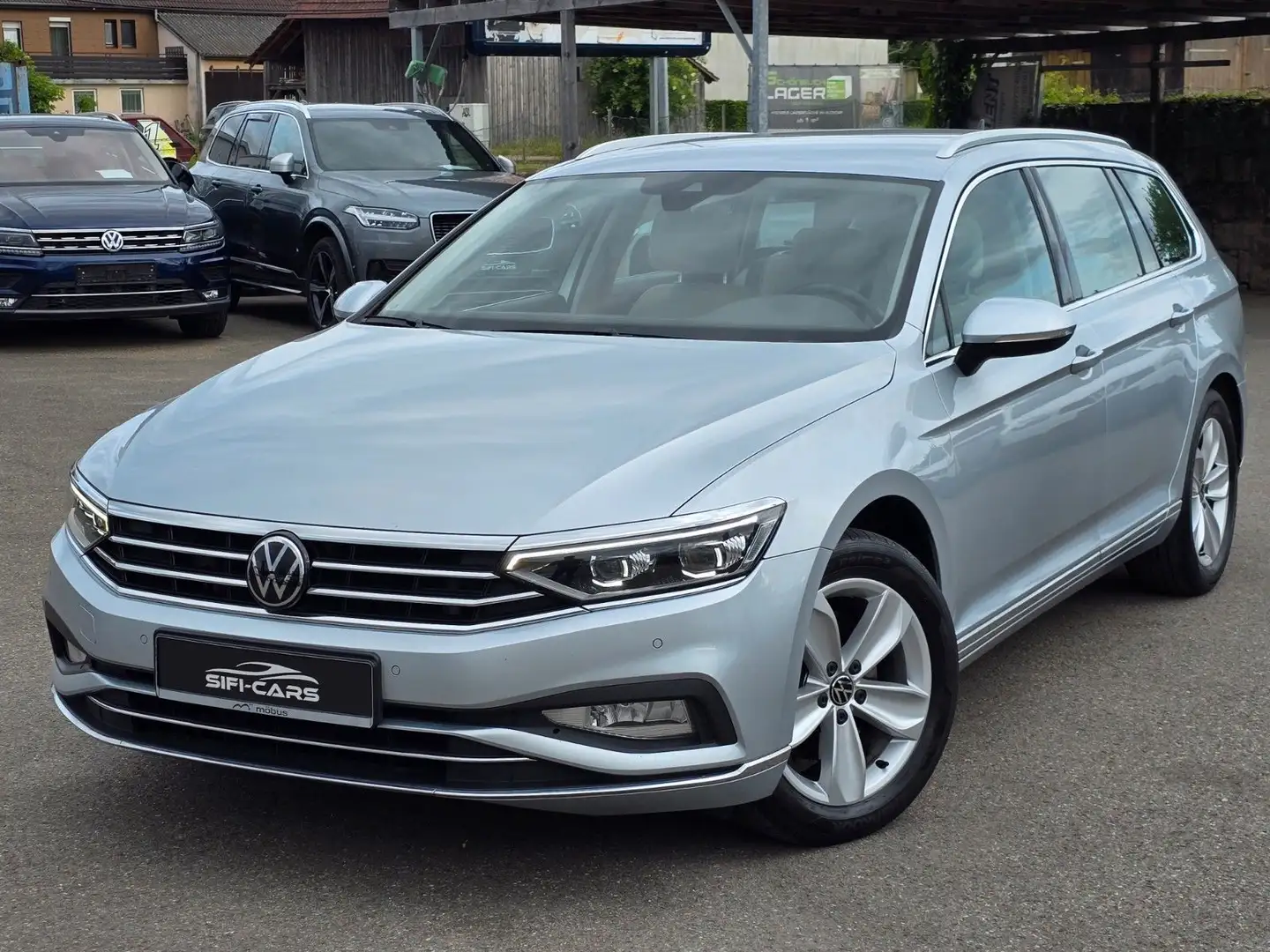 Volkswagen Passat Variant Passat 2.0 TDI Var.*ELEGANCE*NAVI*LEDER*LED*AHK* Argent - 1