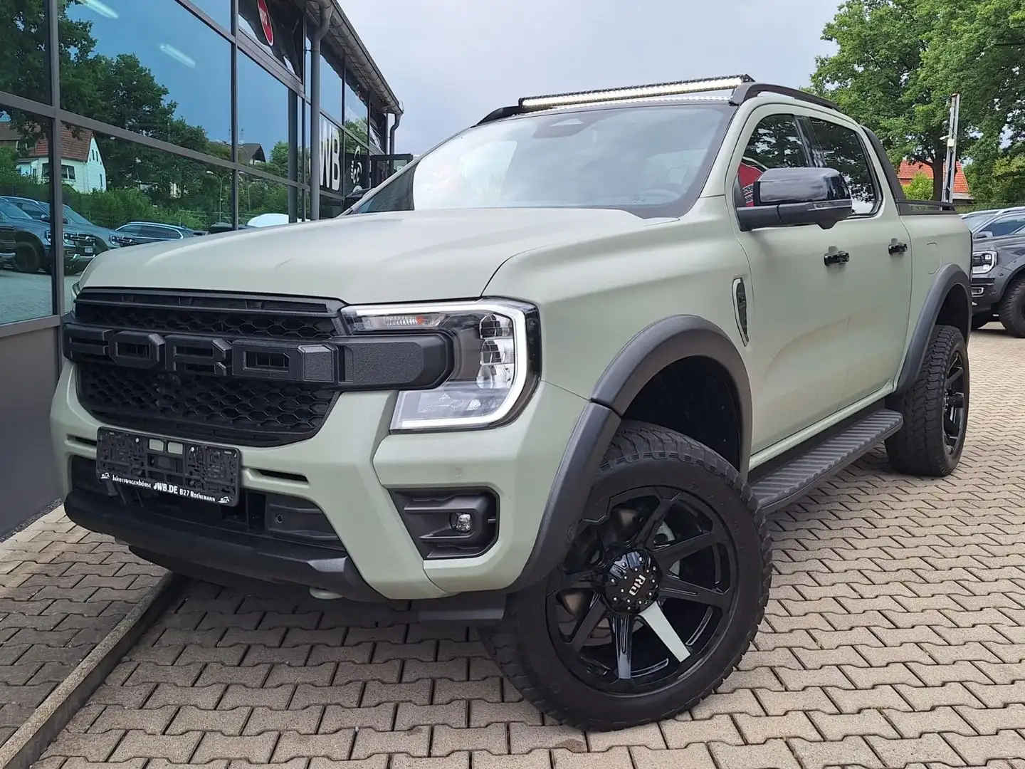 Ford Ranger Wildtrak 3,0d FOLIERT HÖHER LED T73 eRollo Stdhz Grün - 2