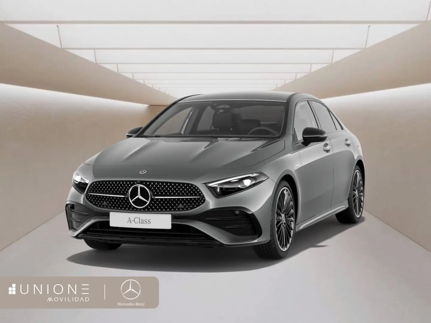 Mercedes-Benz A 250 e Berlina con tecnología híbrida - 1