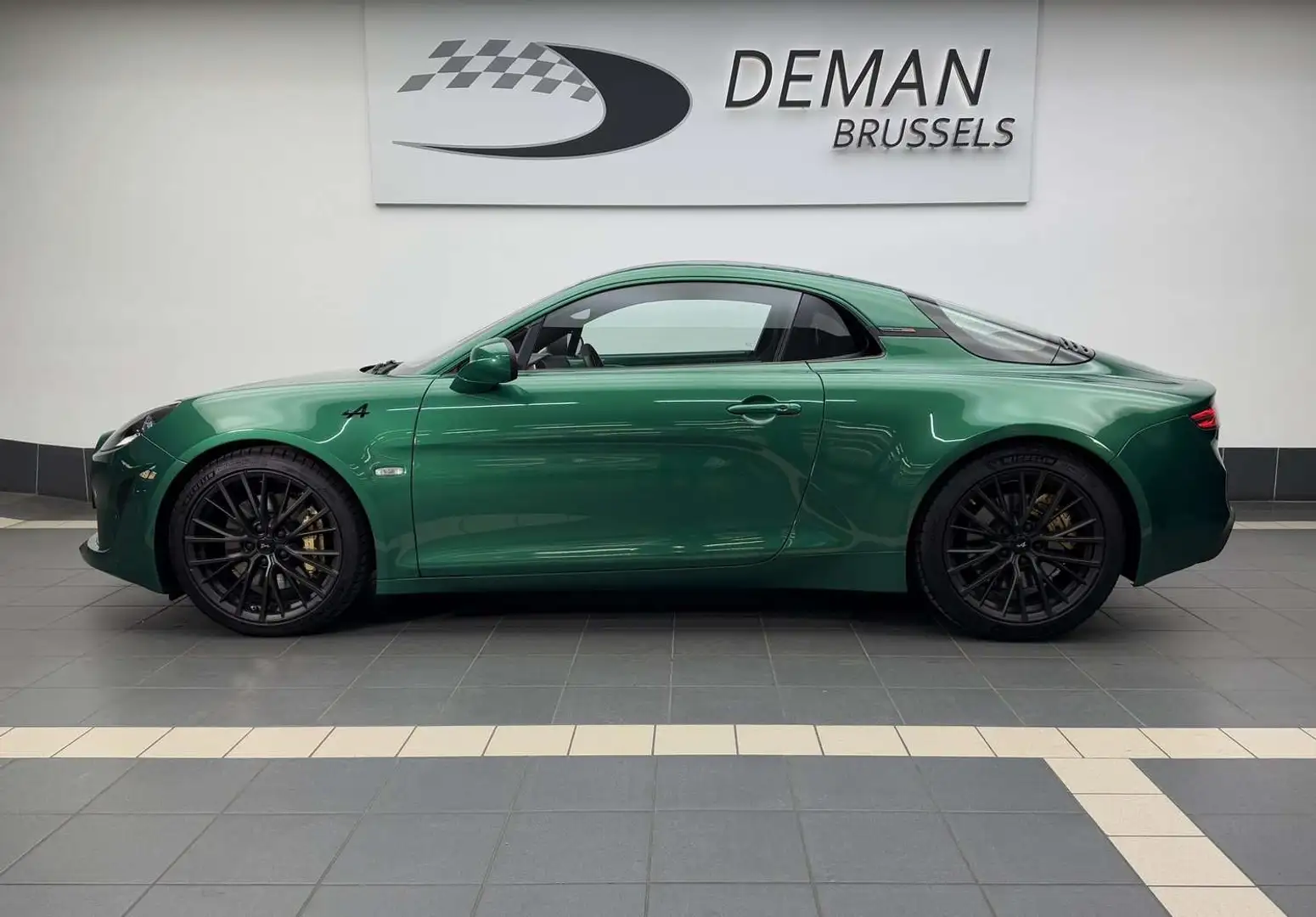 Alpine A110 S * Vert Emeraude métallisé N 63/110 * Verde - 2
