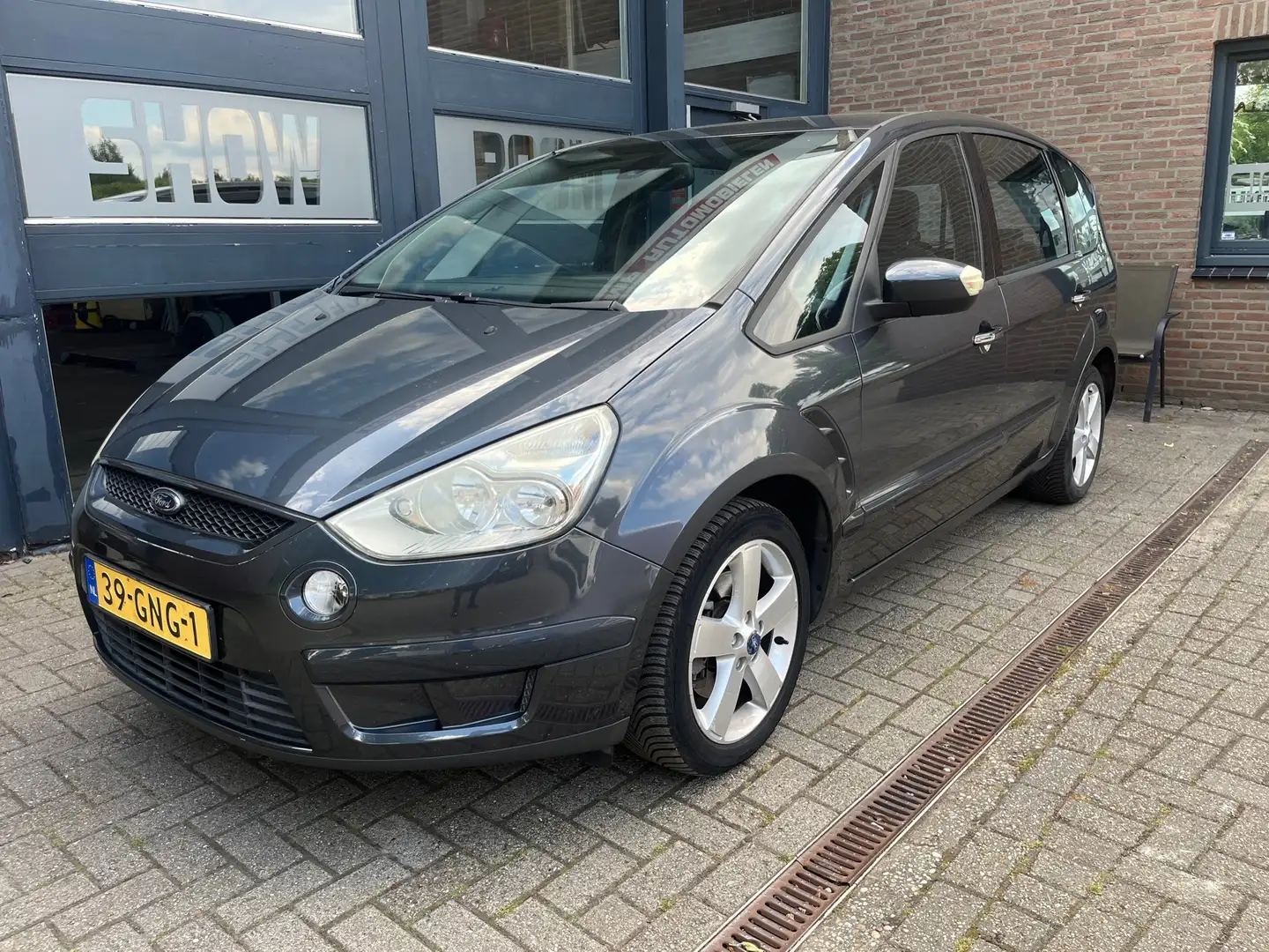 Ford S-Max 2.0-16V Сірий - 1