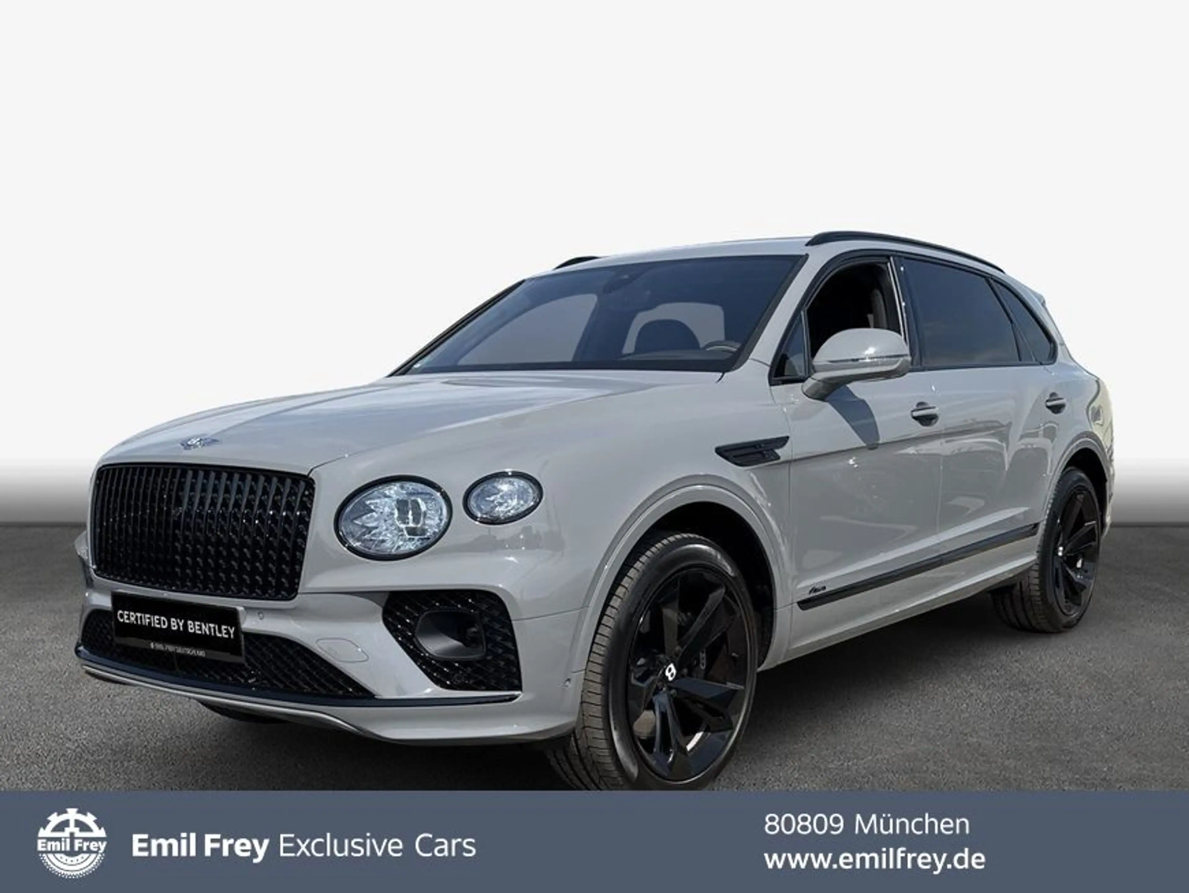 Bentley Bentayga New Bentayga V8 Azure First Edition EWB — photo 2