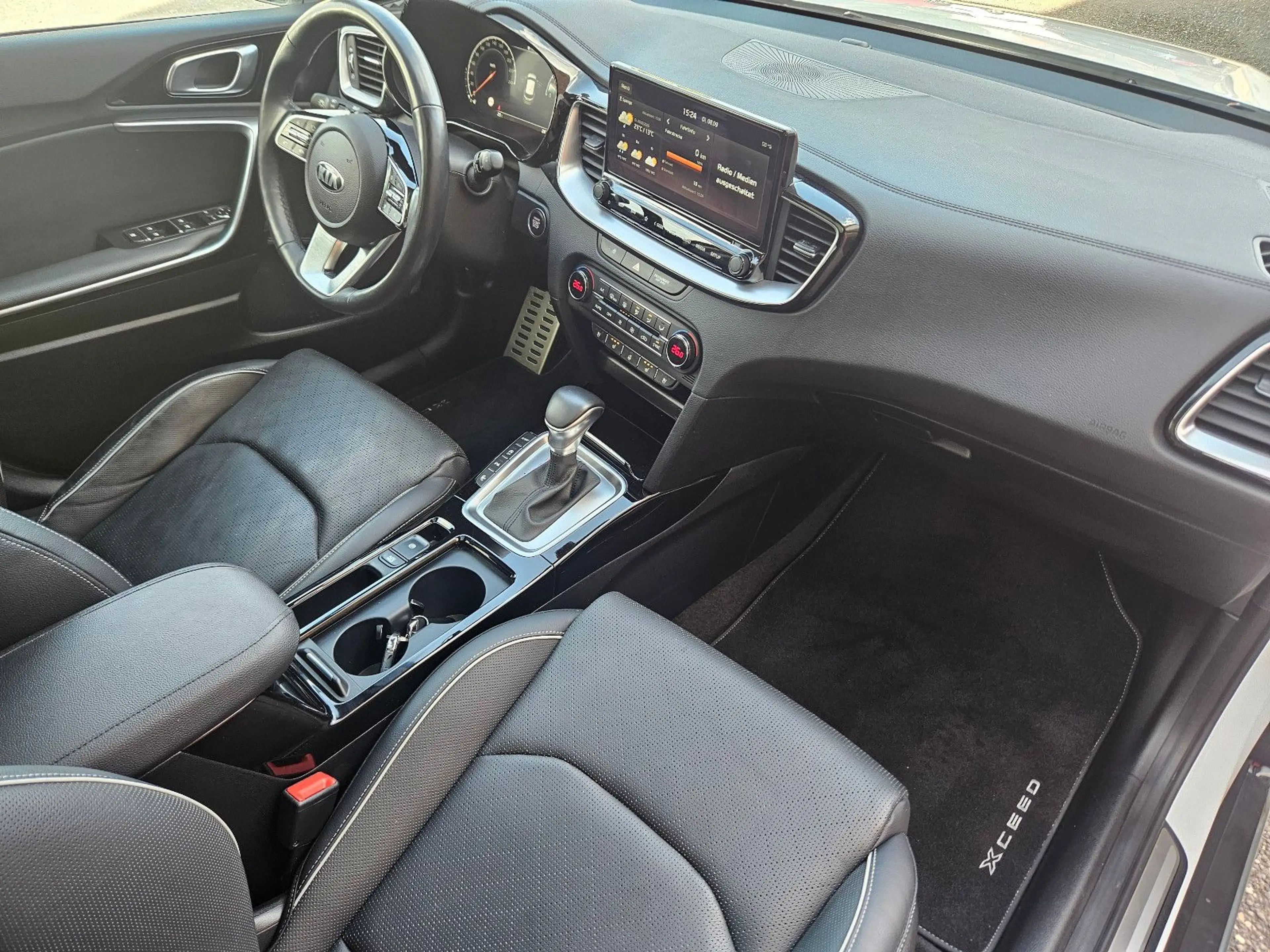 Kia XCeed Platinum Edition — photo 13