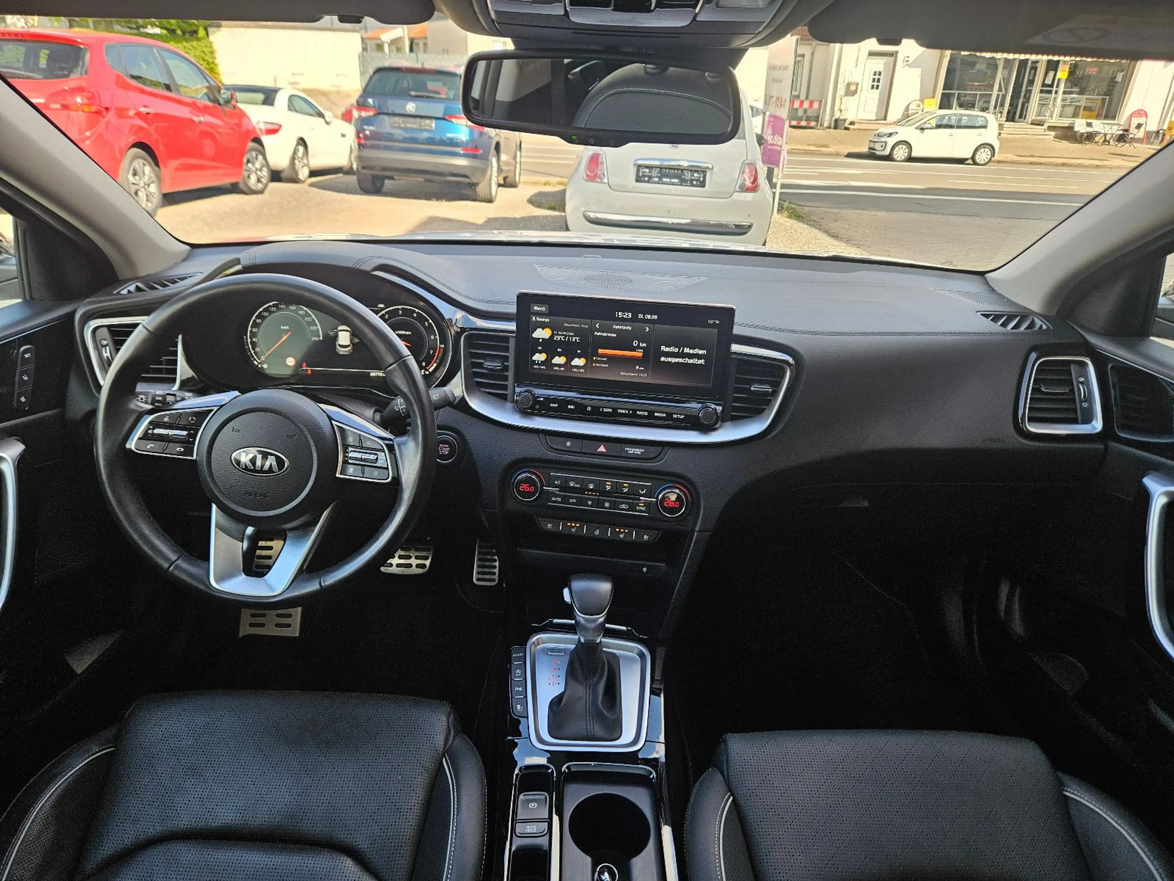 Kia XCeed Platinum Edition — photo 14