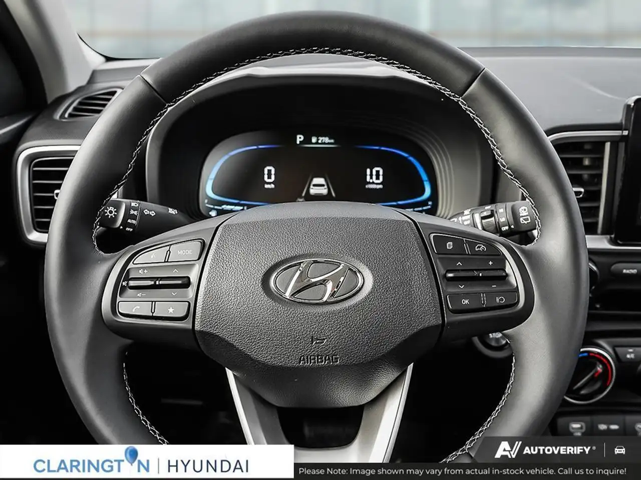 Hyundai Venue снимка Hyundai Venue