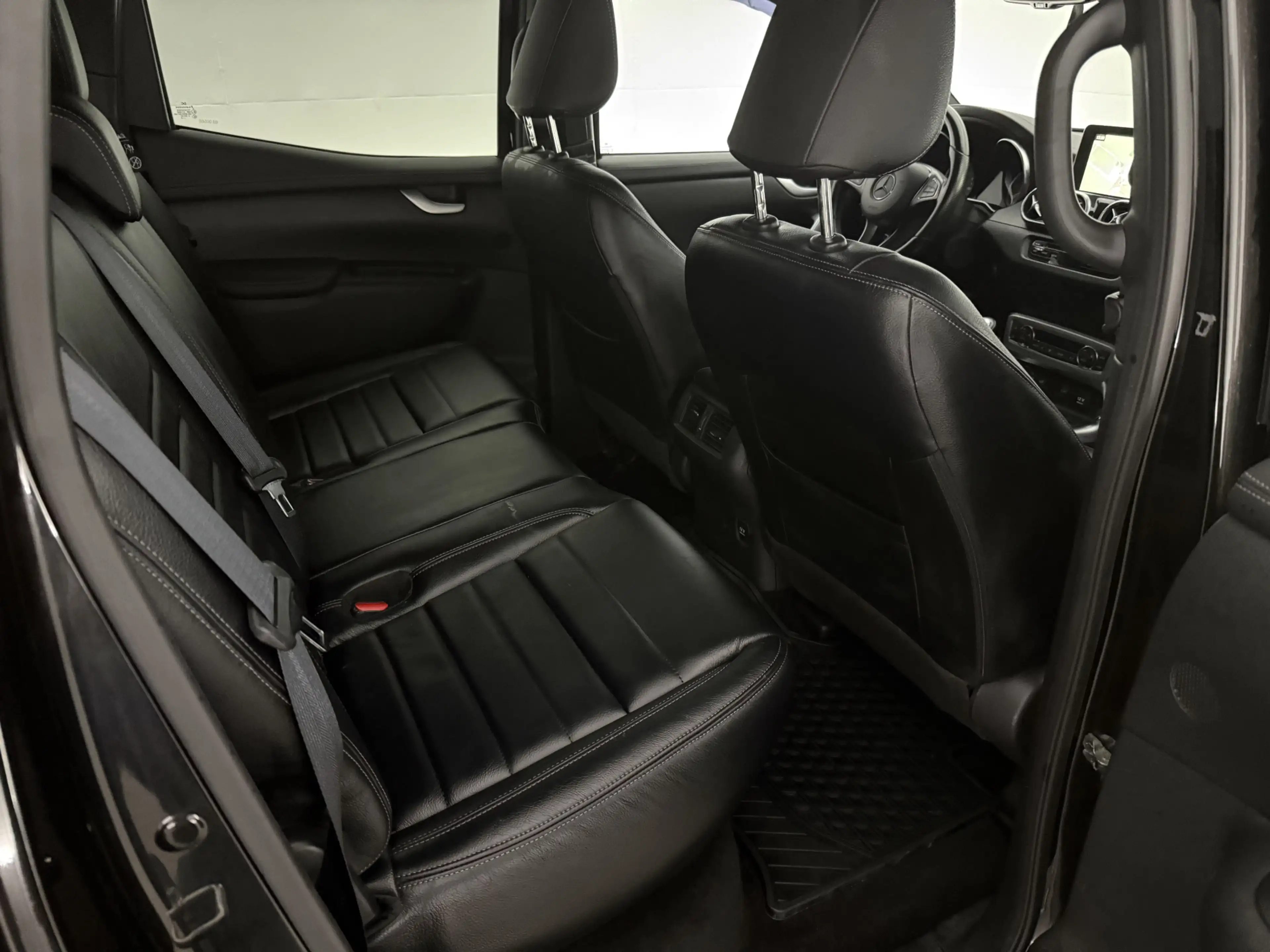 Mercedes-Benz X 250 XL 5 Zits D 4 Matic Power 4x4 | Dubbele Cabine | 3 — photo 39