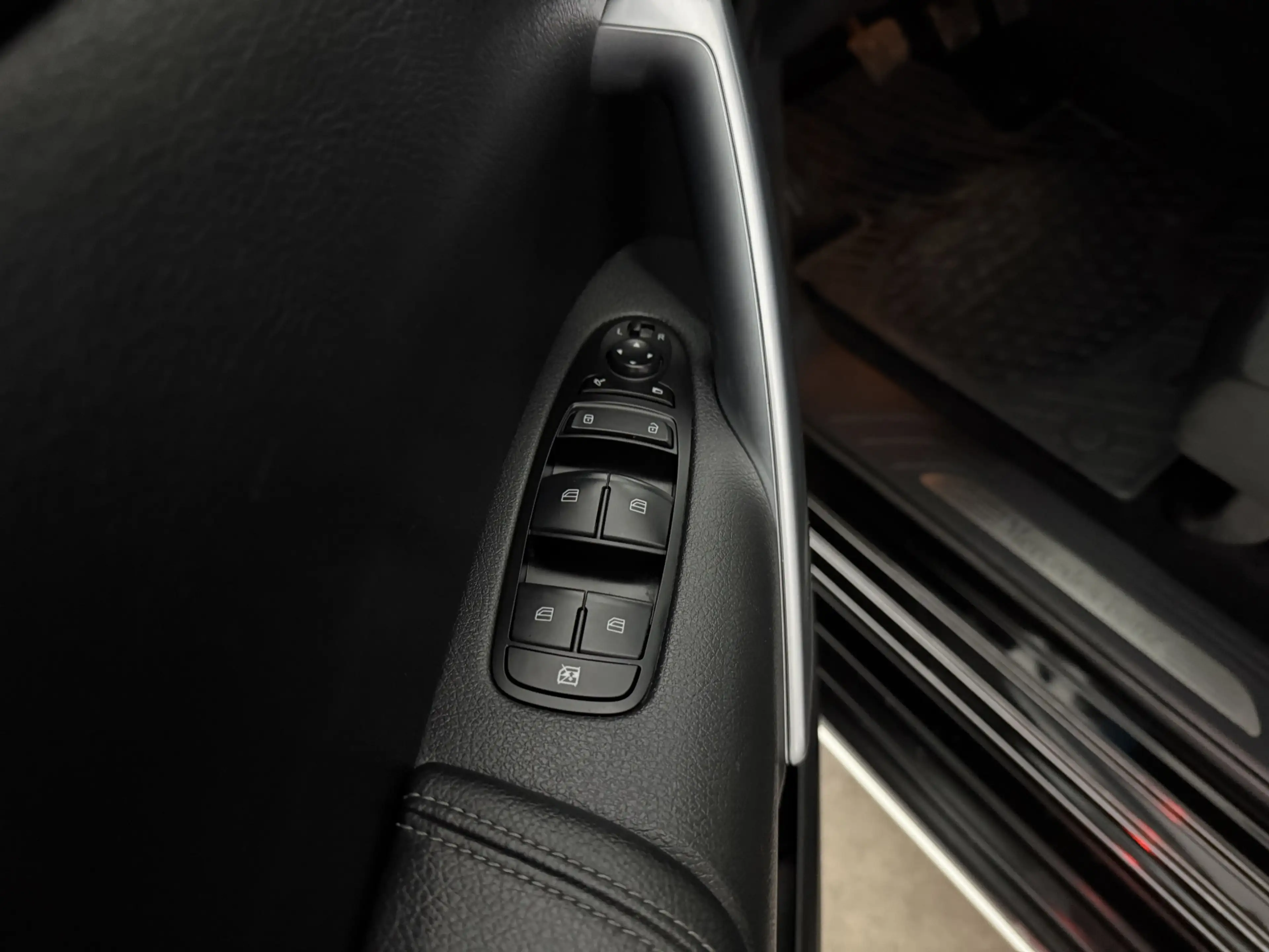 Mercedes-Benz X 250 XL 5 Zits D 4 Matic Power 4x4 | Dubbele Cabine | 3 — photo 29