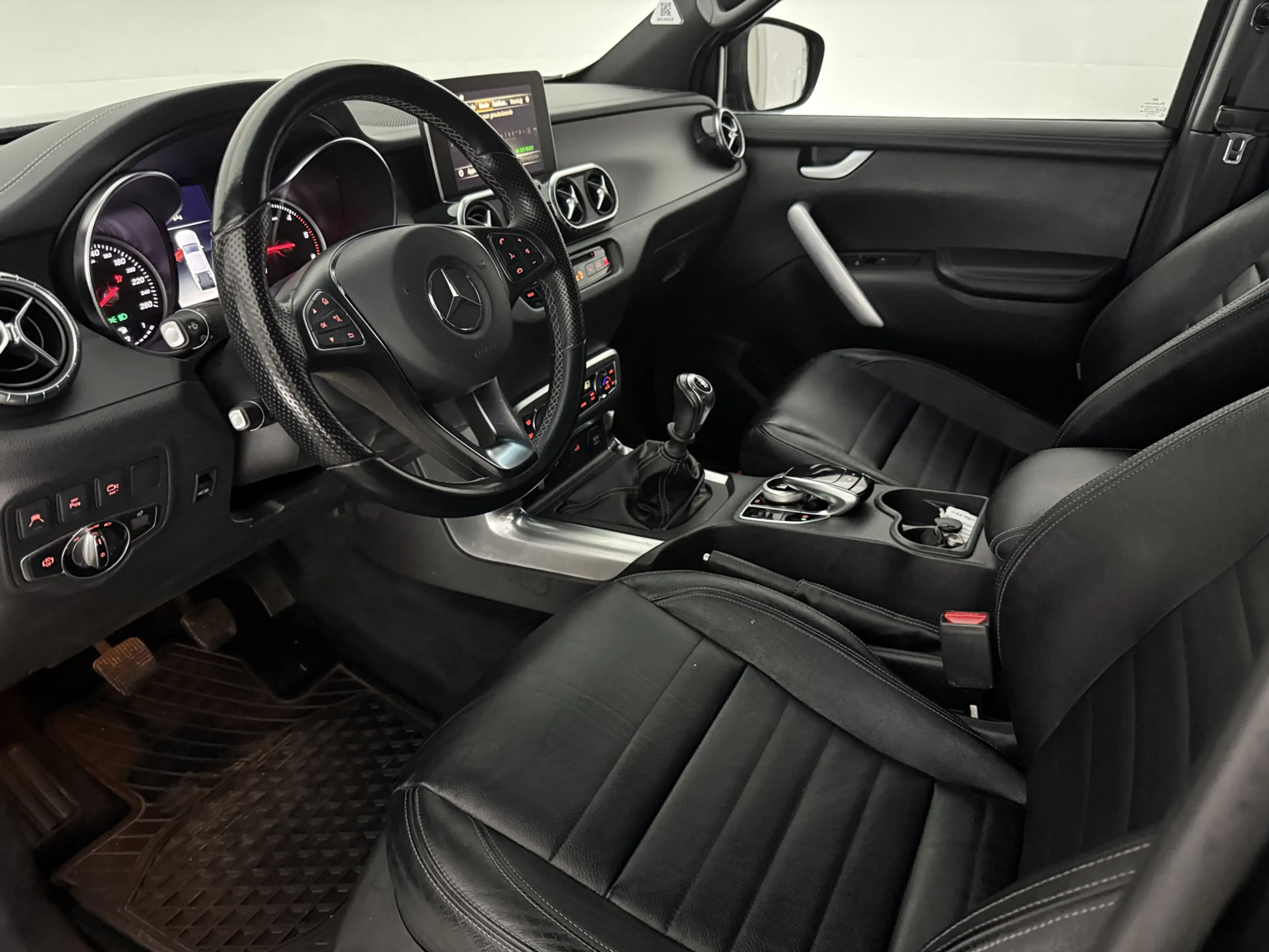 Mercedes-Benz X 250 XL 5 Zits D 4 Matic Power 4x4 | Dubbele Cabine | 3 — photo 36