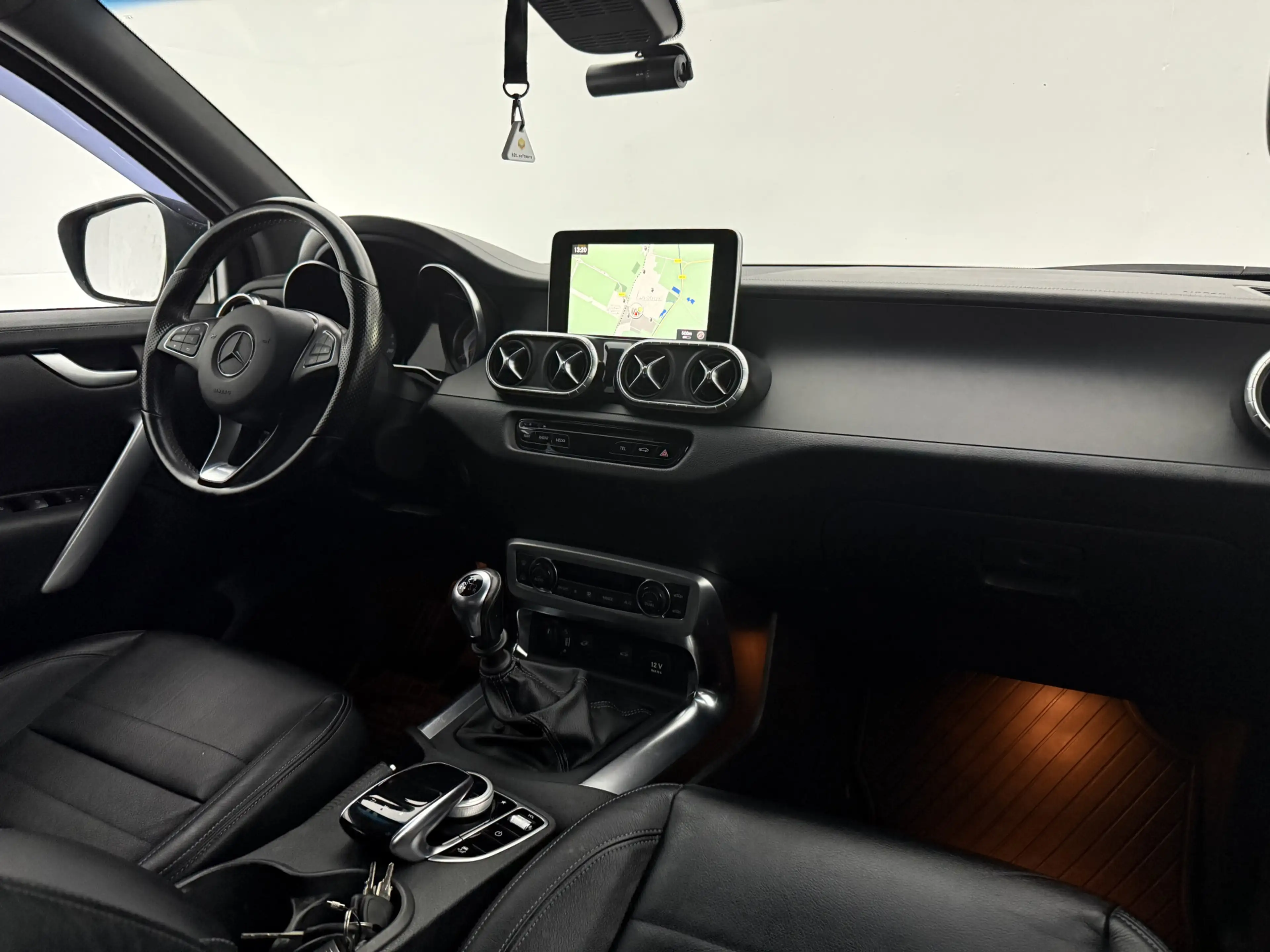 Mercedes-Benz X 250 XL 5 Zits D 4 Matic Power 4x4 | Dubbele Cabine | 3 — photo 33