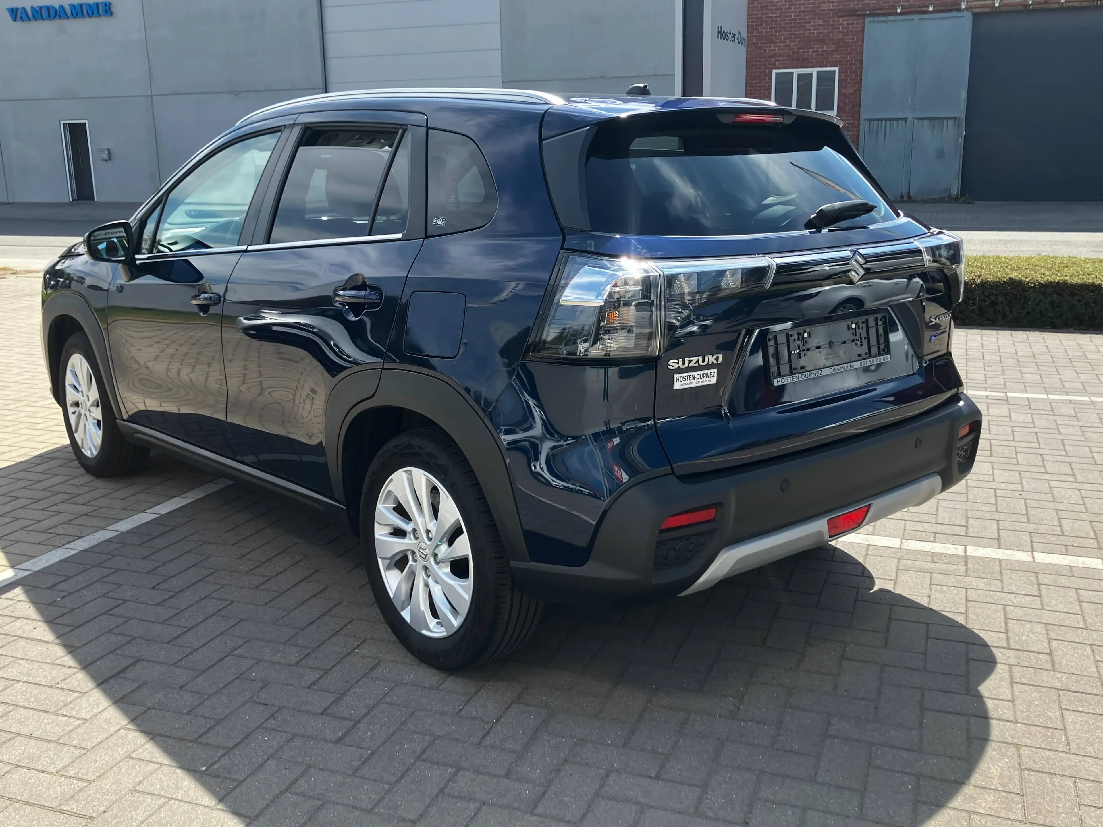 Suzuki S-Cross S-Cross HEV 1.5 DualJet Hybrid GL+ — photo 3