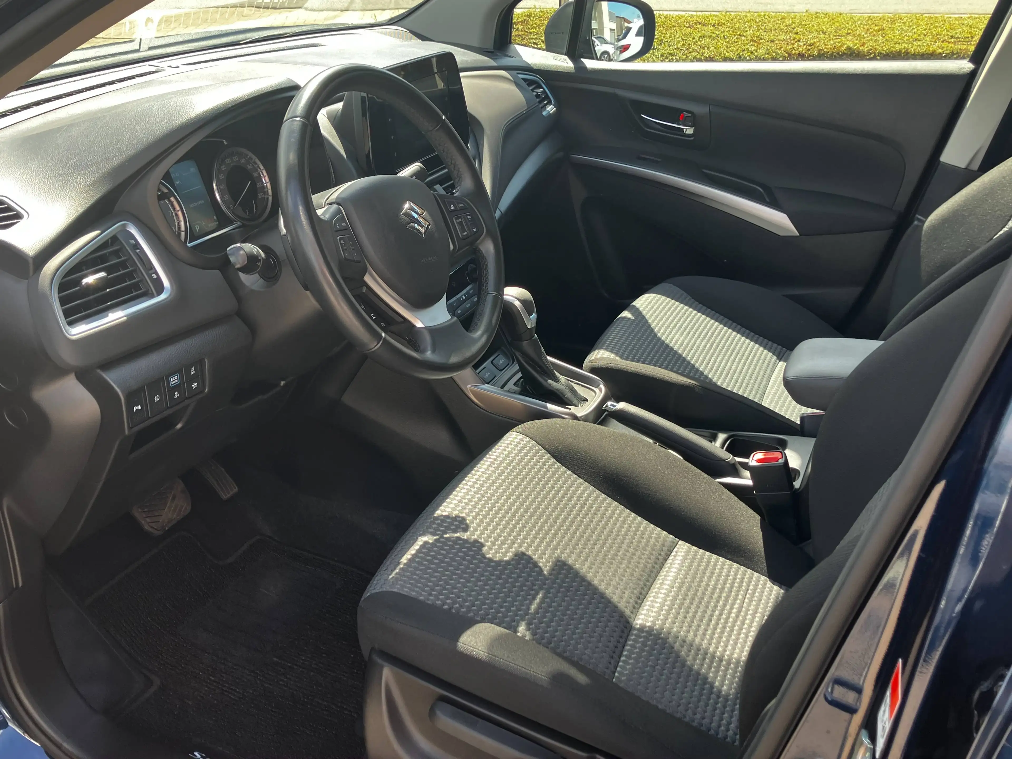 Suzuki S-Cross S-Cross HEV 1.5 DualJet Hybrid GL+ — photo 5