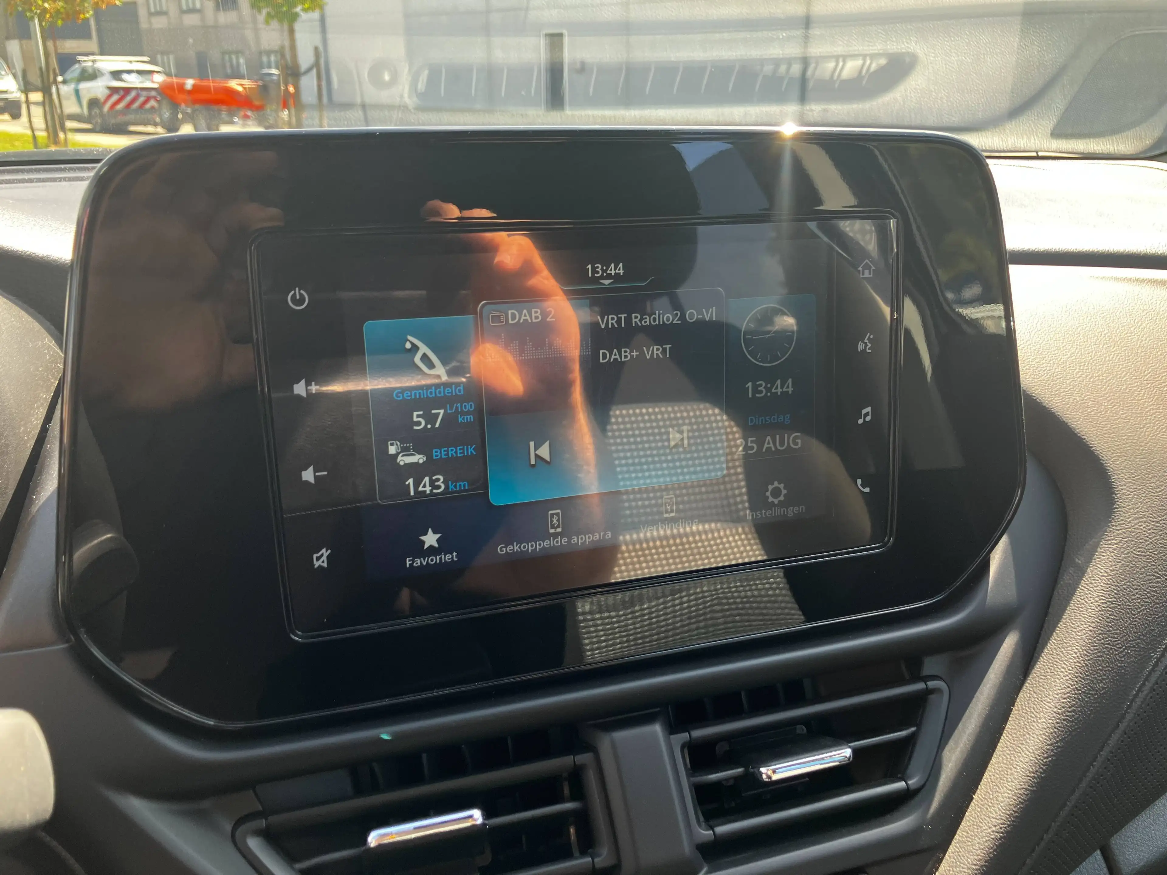 Suzuki S-Cross S-Cross HEV 1.5 DualJet Hybrid GL+ — photo 11