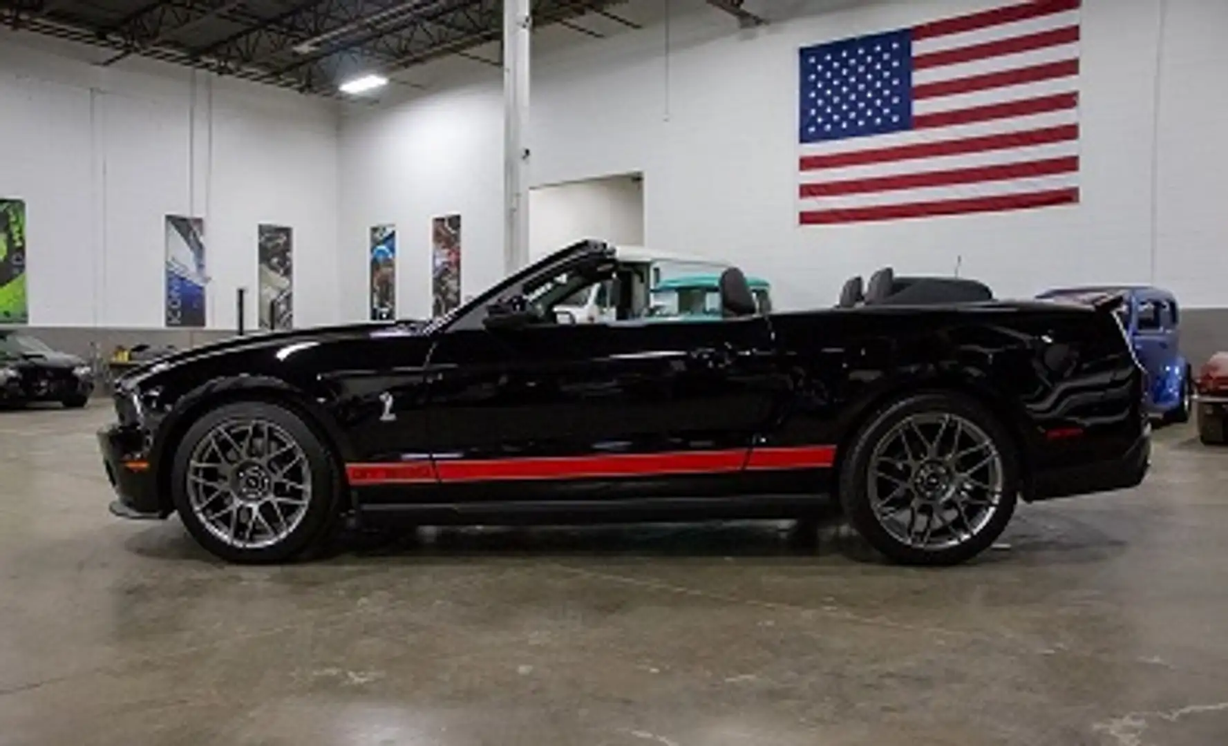 Ford Mustang Shelby GT500 - 2