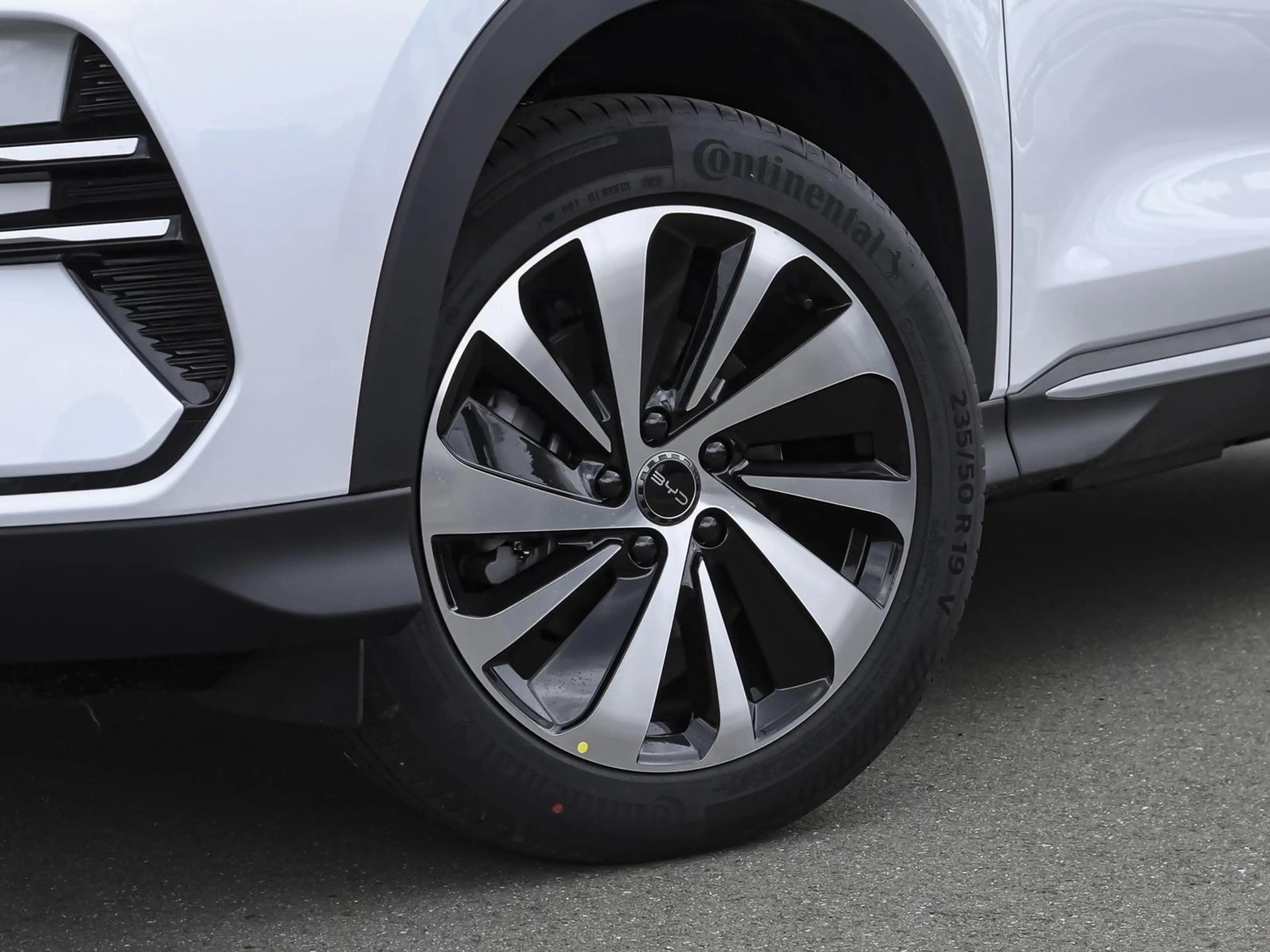 BYD Seal U DM-i Boost LEDER SD NAVI SHZ PDC KLIMA BT — photo 7