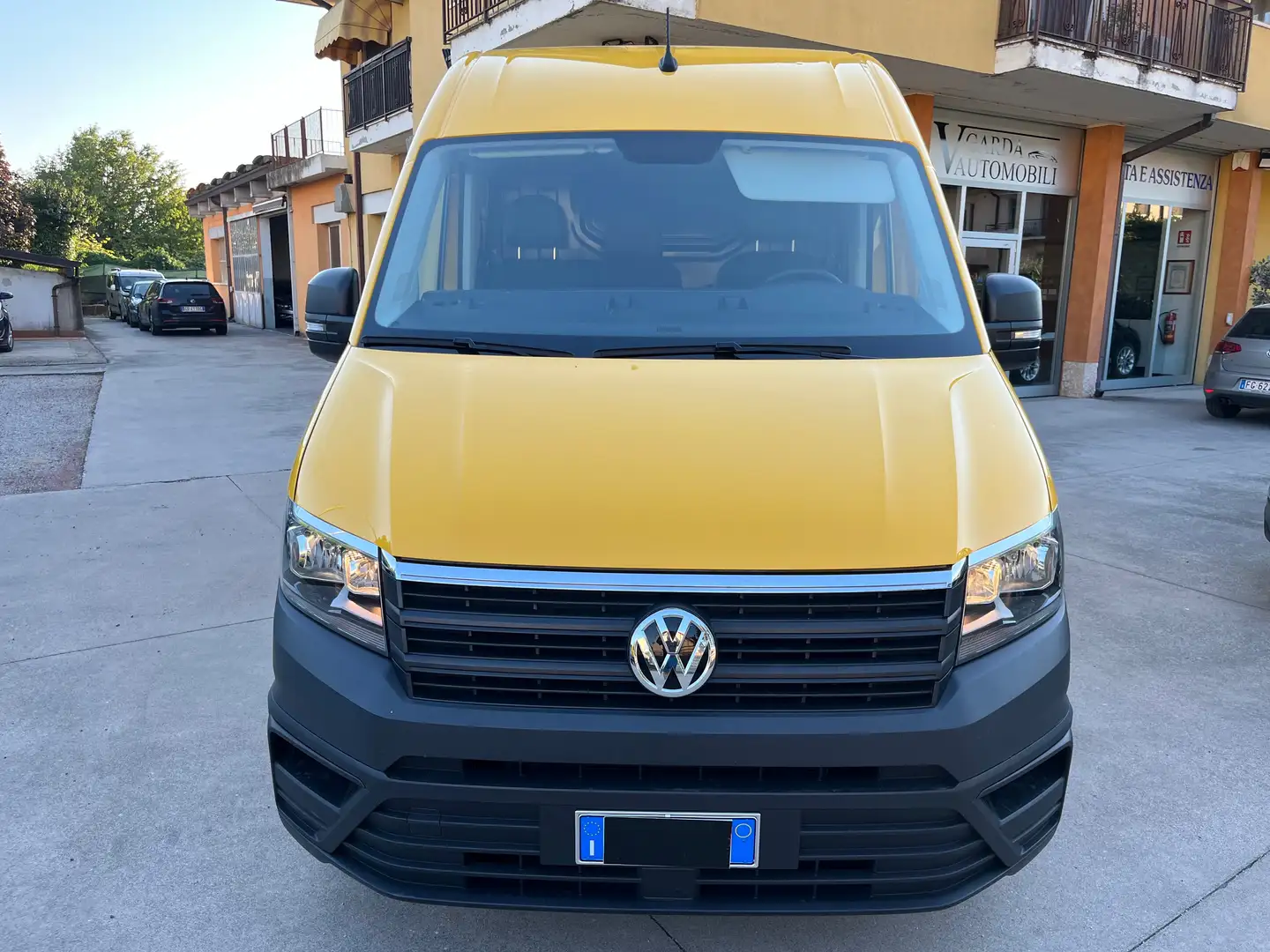 Volkswagen Crafter 2.0 TDI 140cv Passo Medio, Tetto Alto Jaune - 2