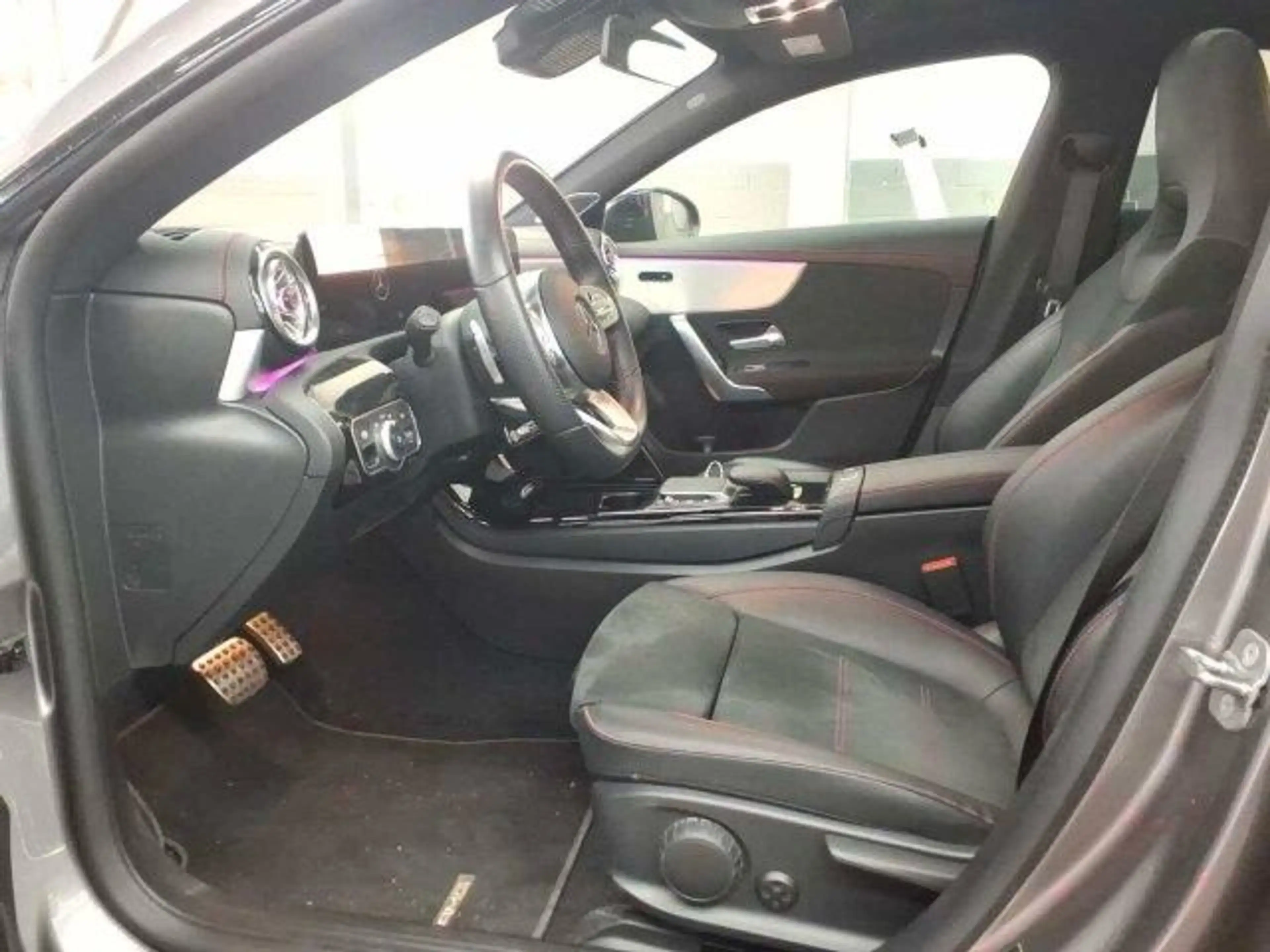Mercedes-Benz CLA 200 Coupe AMG Line PANO*WIDE*BURM*MBEAM*KAM — photo 3