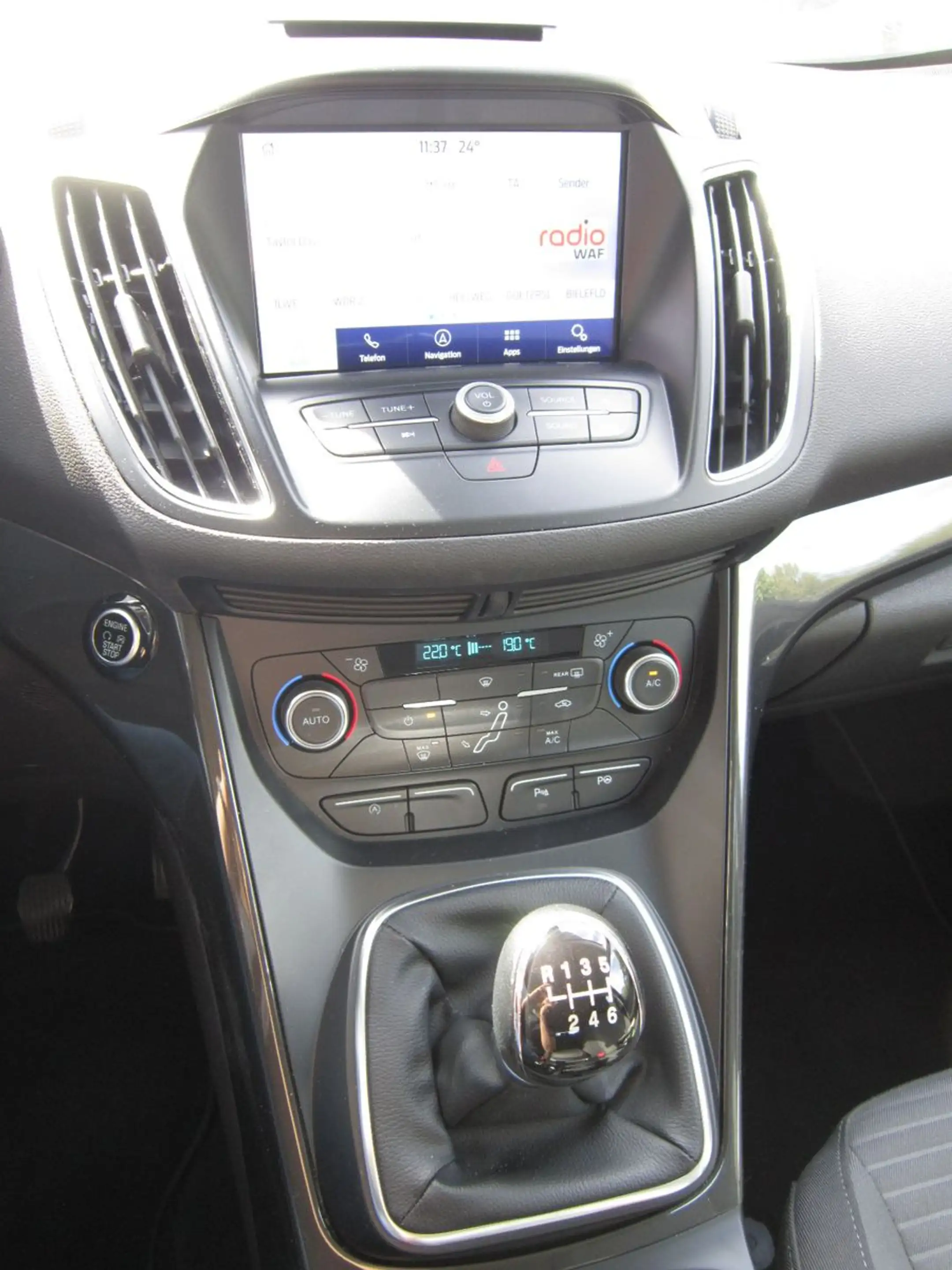 Ford C-Max C-MAX Titanium — photo 13