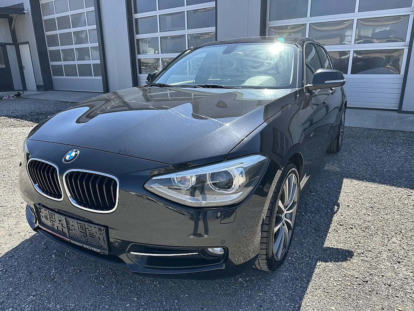 BMW 116 d Österreich-Paket Schwarz - 2